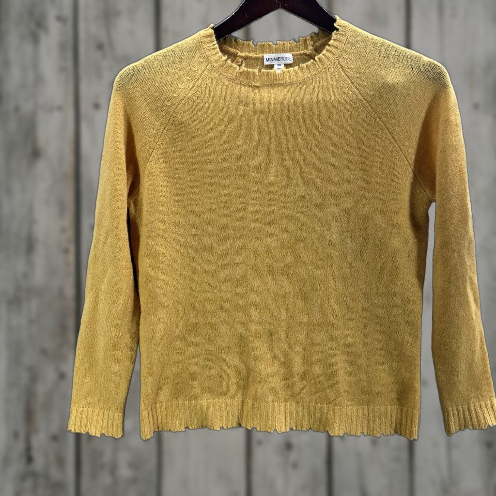 Vintage Minnie Rose Sweater Womens XS Crewneck Yellow Cashmere Knit Pullover Bohemian Classic Style Lightweight Sweater XS Womens Size XS / US 0-2 / IT 36-38 - 1 Thumbnail