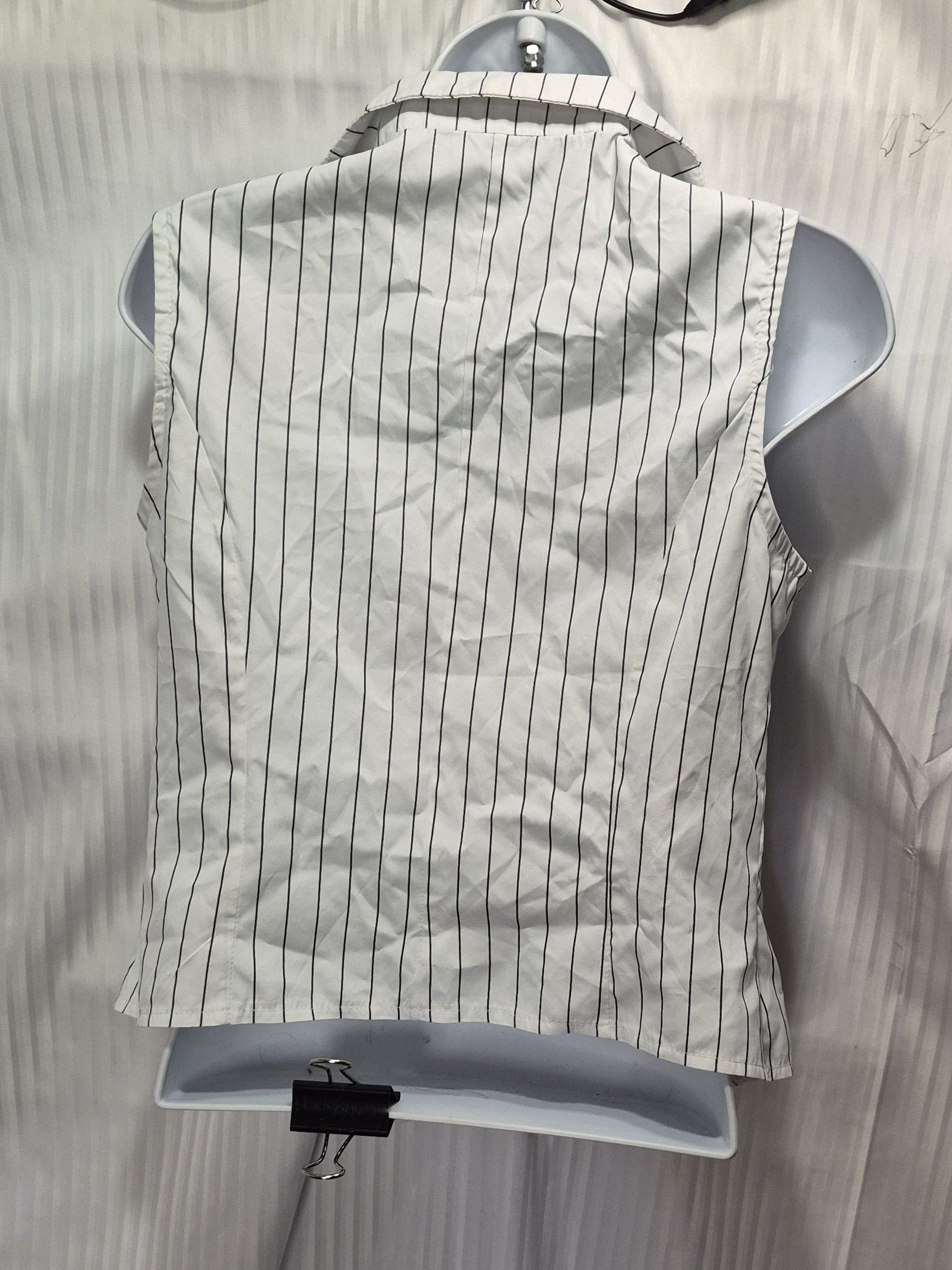 Other Medium Classic White Pinstripe Sleeveless Button-Front Top Size M / US 6-8 / IT 42-44 - 5 Thumbnail