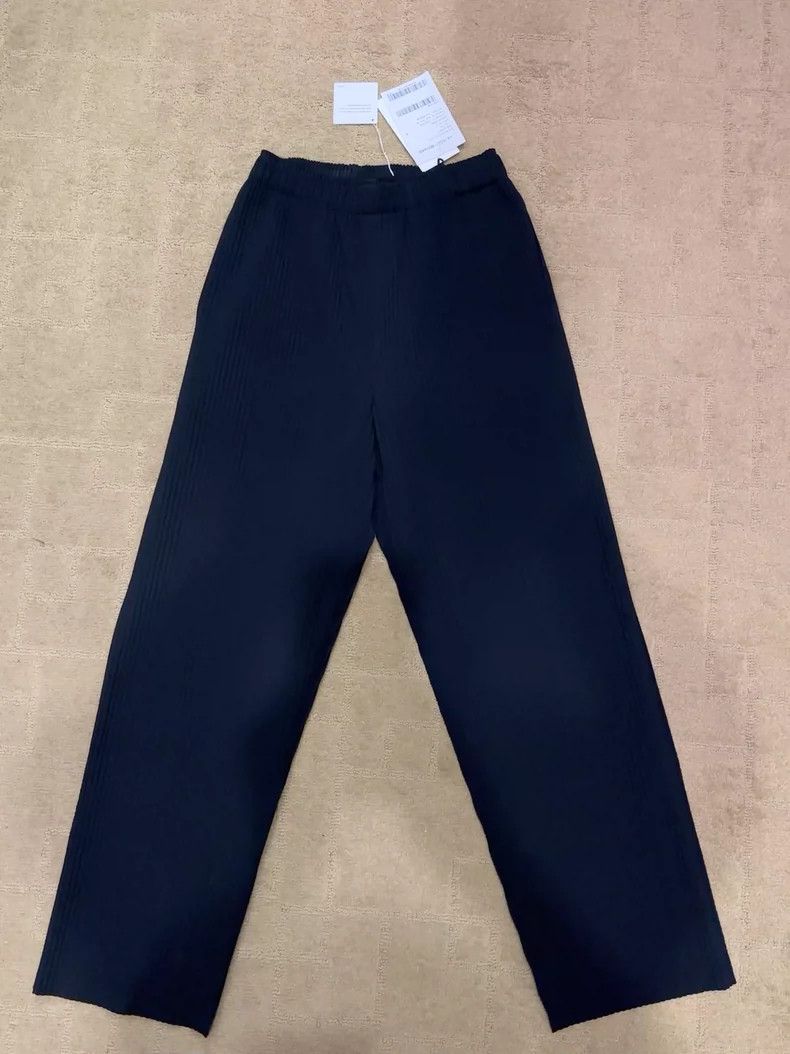 Issey Miyake Issey Miyake size:one size Black pleated pants Size 25" / US 0 / IT 36 - 2 Thumbnail