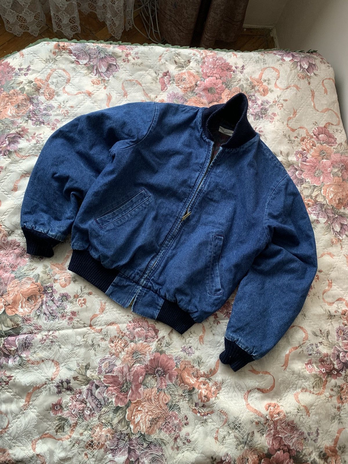 Oshkosh 🔥VINTAGE OSHKOSH DENIM BOMBER 90s MADE IN USA Size US S / EU 44-46 / 1 - 3 Thumbnail