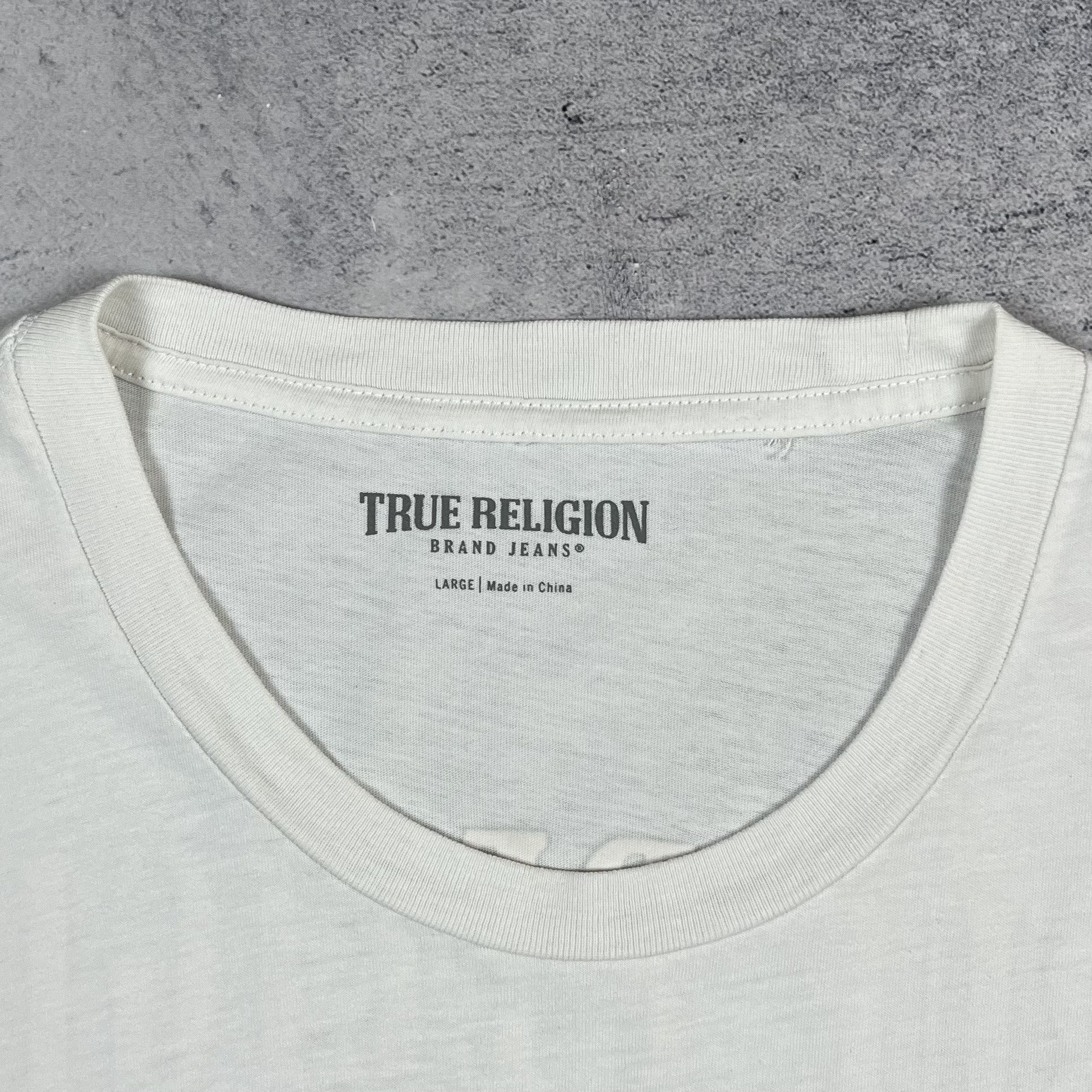 True Religion True Religion Y2K Buddha Big Logo Japanese T Shirt Size US L / EU 52-54 / 3 - 15 Thumbnail