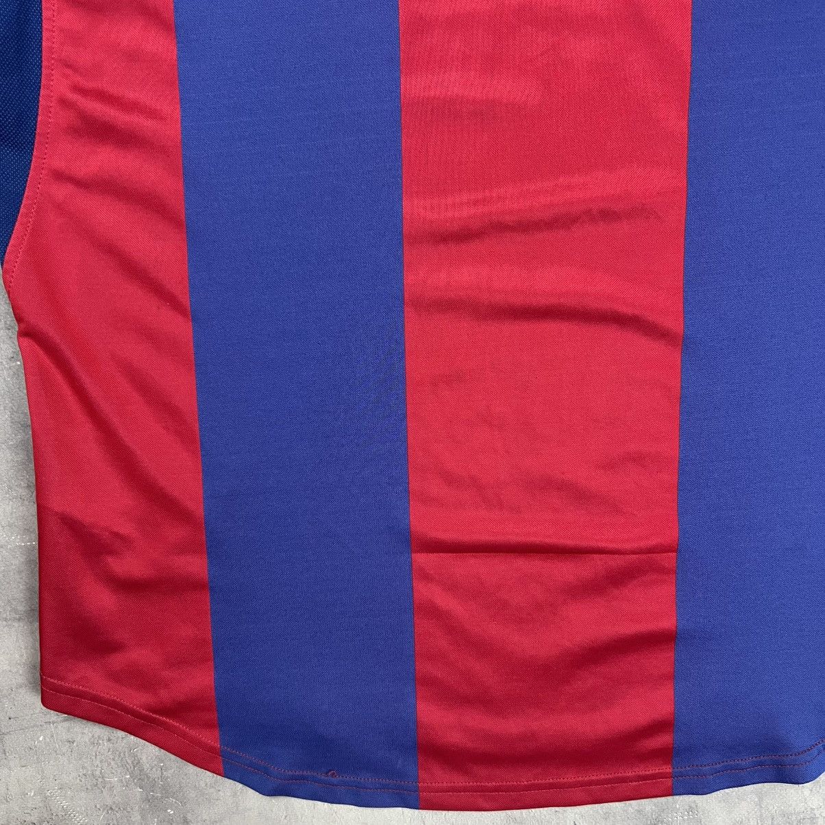Nike Rare! Barcelona Nike Soccer Jersey Shirt 00s Vintage Size US M / EU 48-50 / 2 - 22 Thumbnail