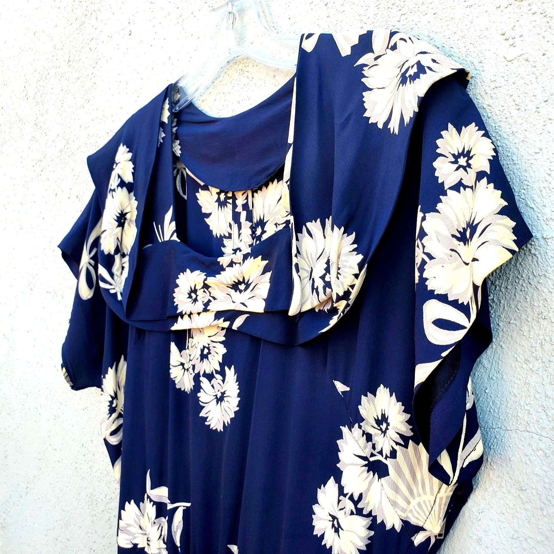 Vintage 1930s Navy Floral Fan Dress Size 8 Draped Neckline Batwing S Size M / US 6-8 / IT 42-44 - 13 Thumbnail