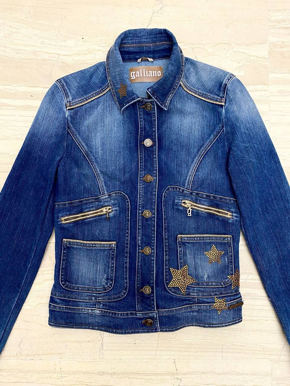 John Galliano John Galliano Logo Star Wash Distressed Denim Jacket Y2K Size L / US 10 / IT 46 - 3 Thumbnail
