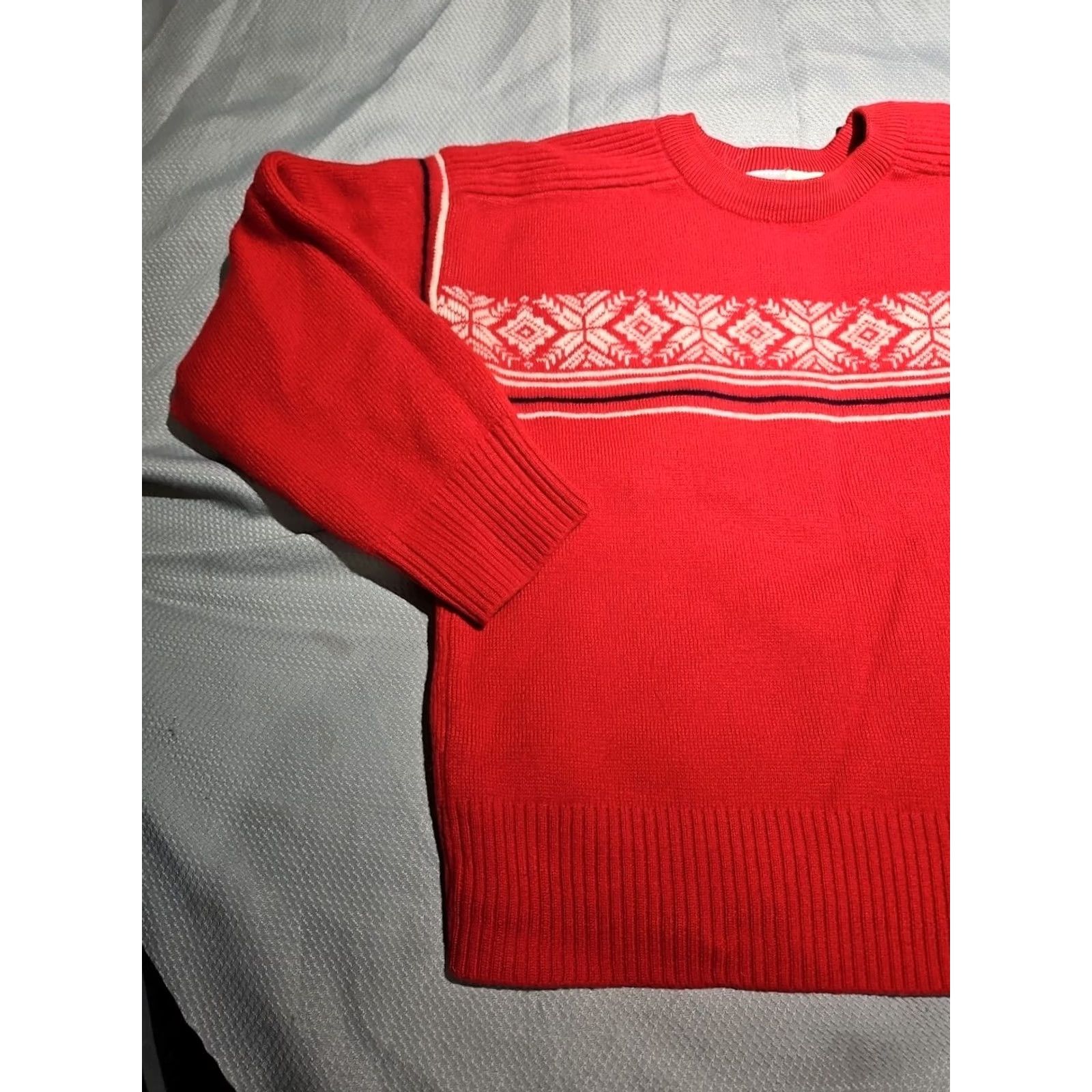 Obermeyer VTG Obermeyer Sweater Womens M Red Fair Isle Snowflakes Knit Crewneck Top Size M / US 6-8 / IT 42-44 - 2 Thumbnail