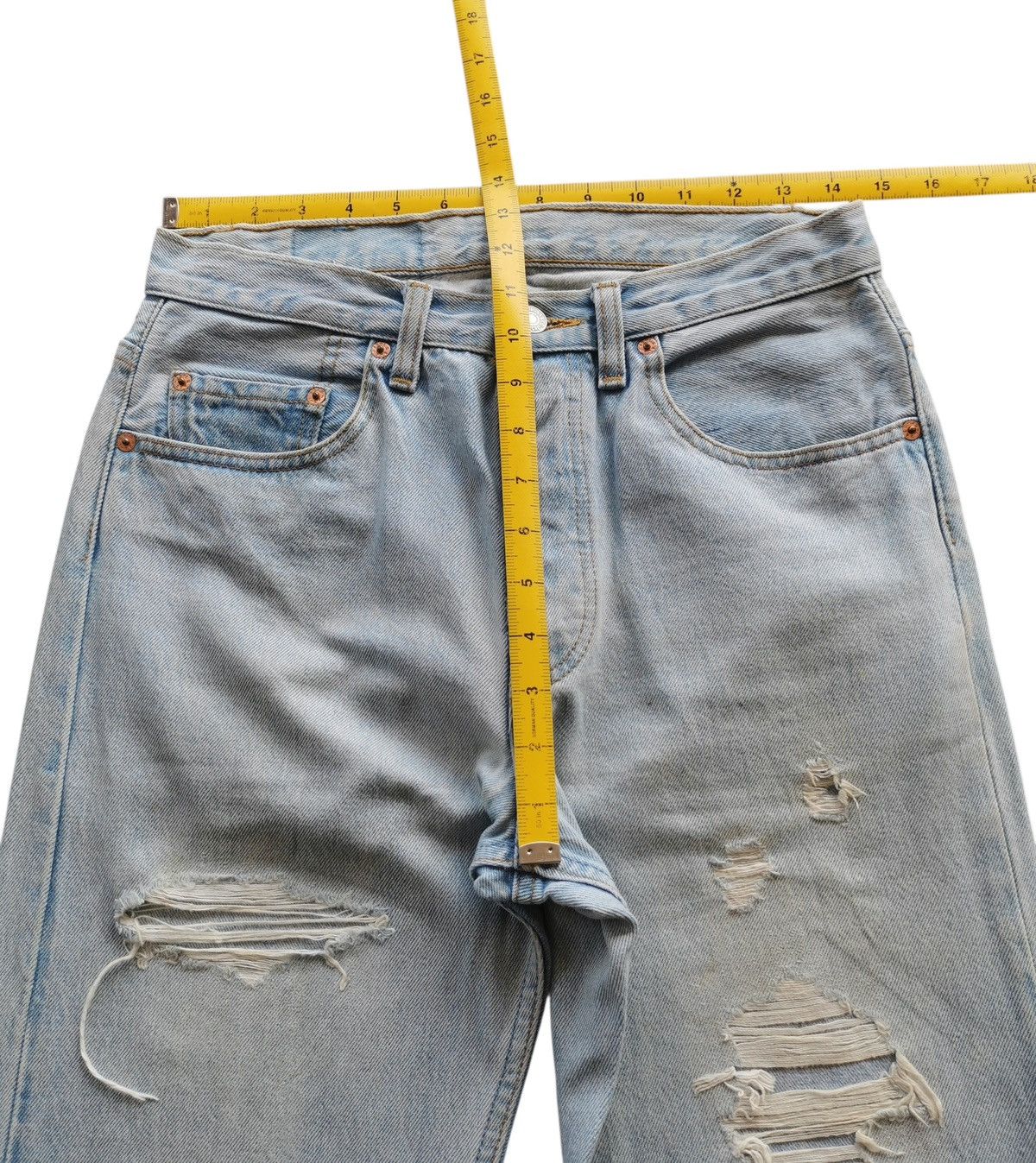 Levi's Vintage 90s levis distressed grunge jeans Size US 29 - 8 Thumbnail