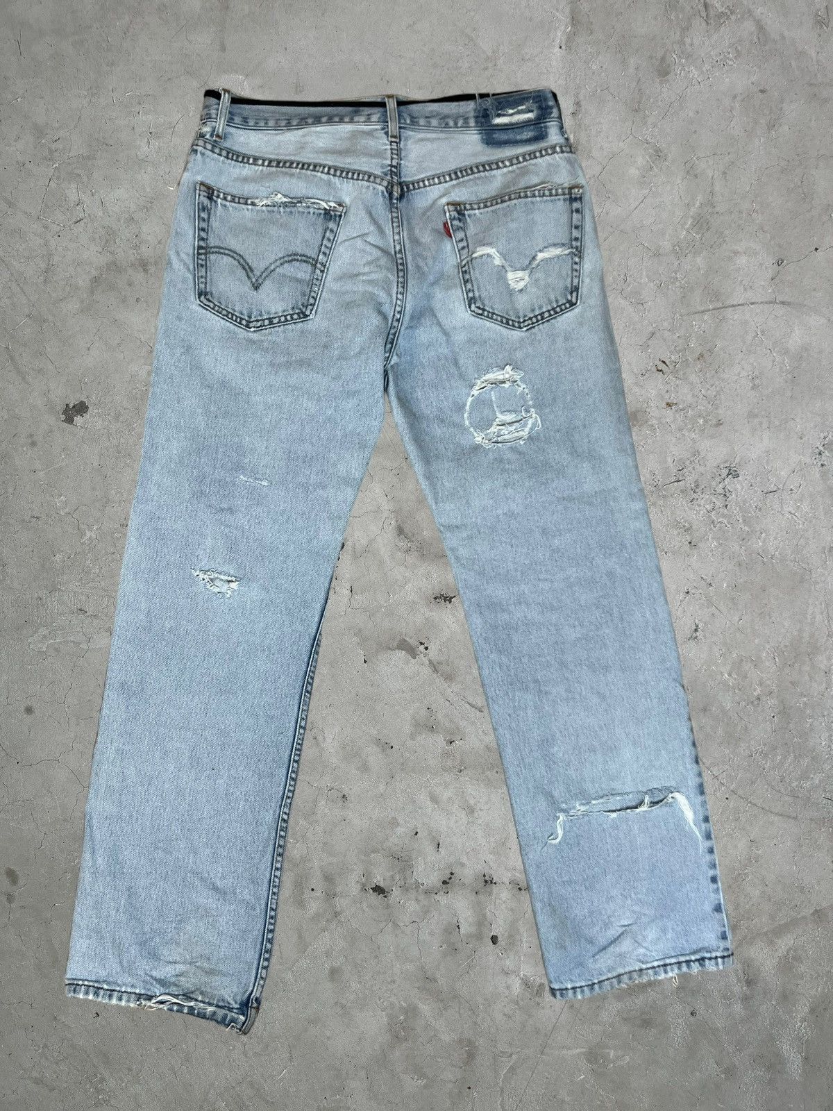 Levi's Vintage Blue Denim Levi’s Size US 33 - 2 Thumbnail