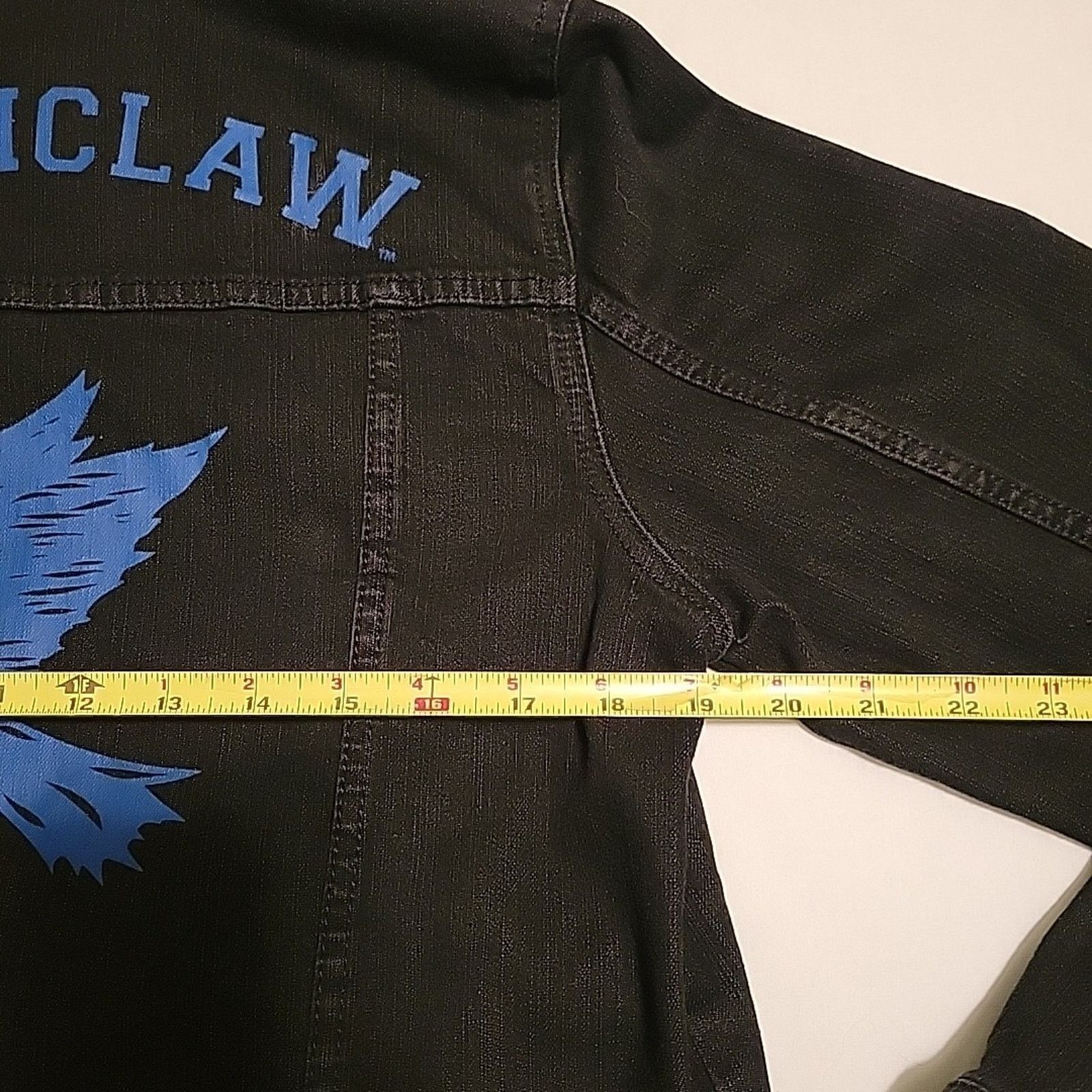 UNIVERSAL PRODUCTS. Harry Potter RavenClaw Denim Trucker Jacket SZ Medium Black Size M / US 6-8 / IT 42-44 - 11 Thumbnail