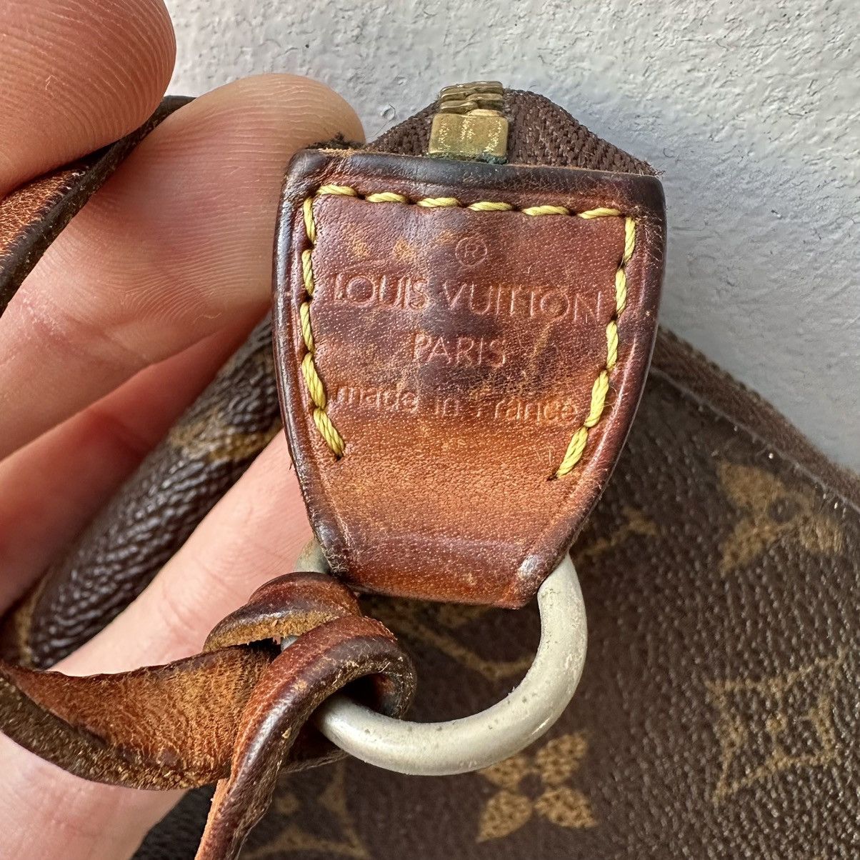 Louis Vuitton 1998s Louis Vuitton Vintage Monogram LV Pochette Bag SL0998 Size ONE SIZE - 8 Thumbnail