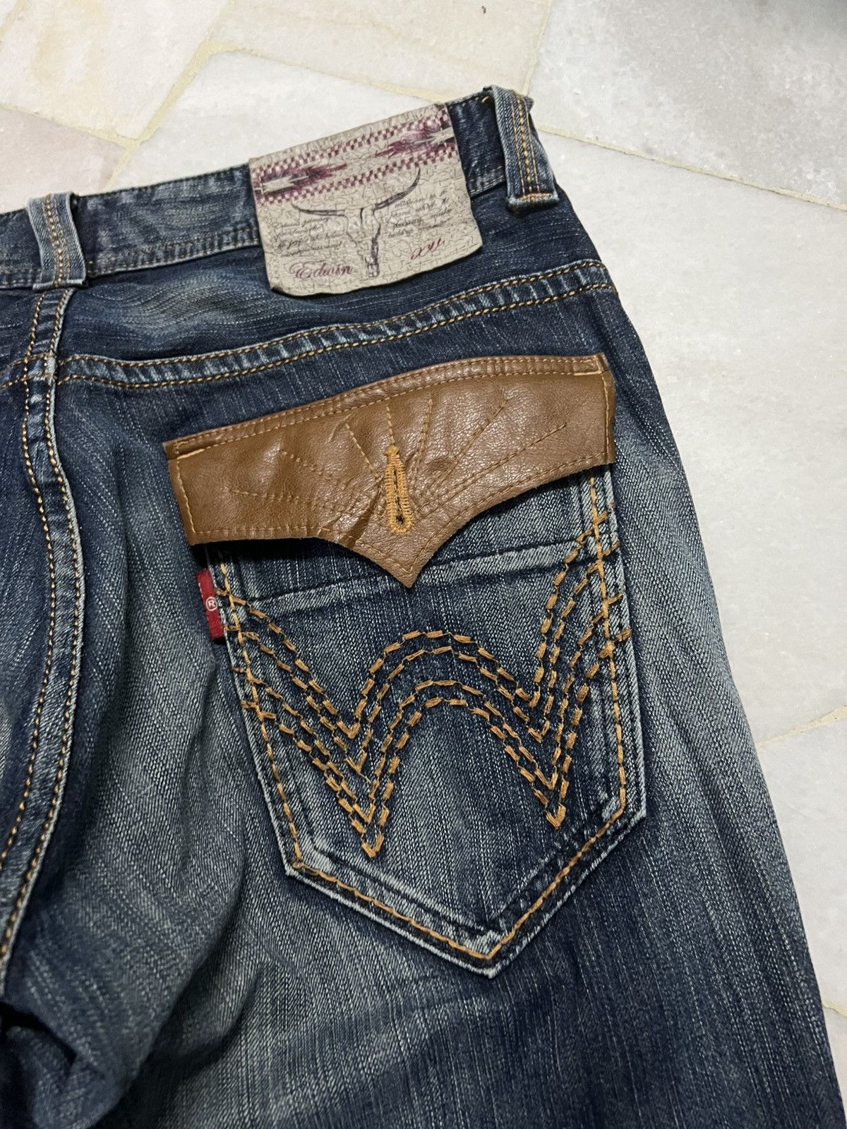 Edwin × Japanese Brand × Vintage 💥Flare💥Edwin Buffalo Head Distress Jean Size US 35 - 20 Thumbnail