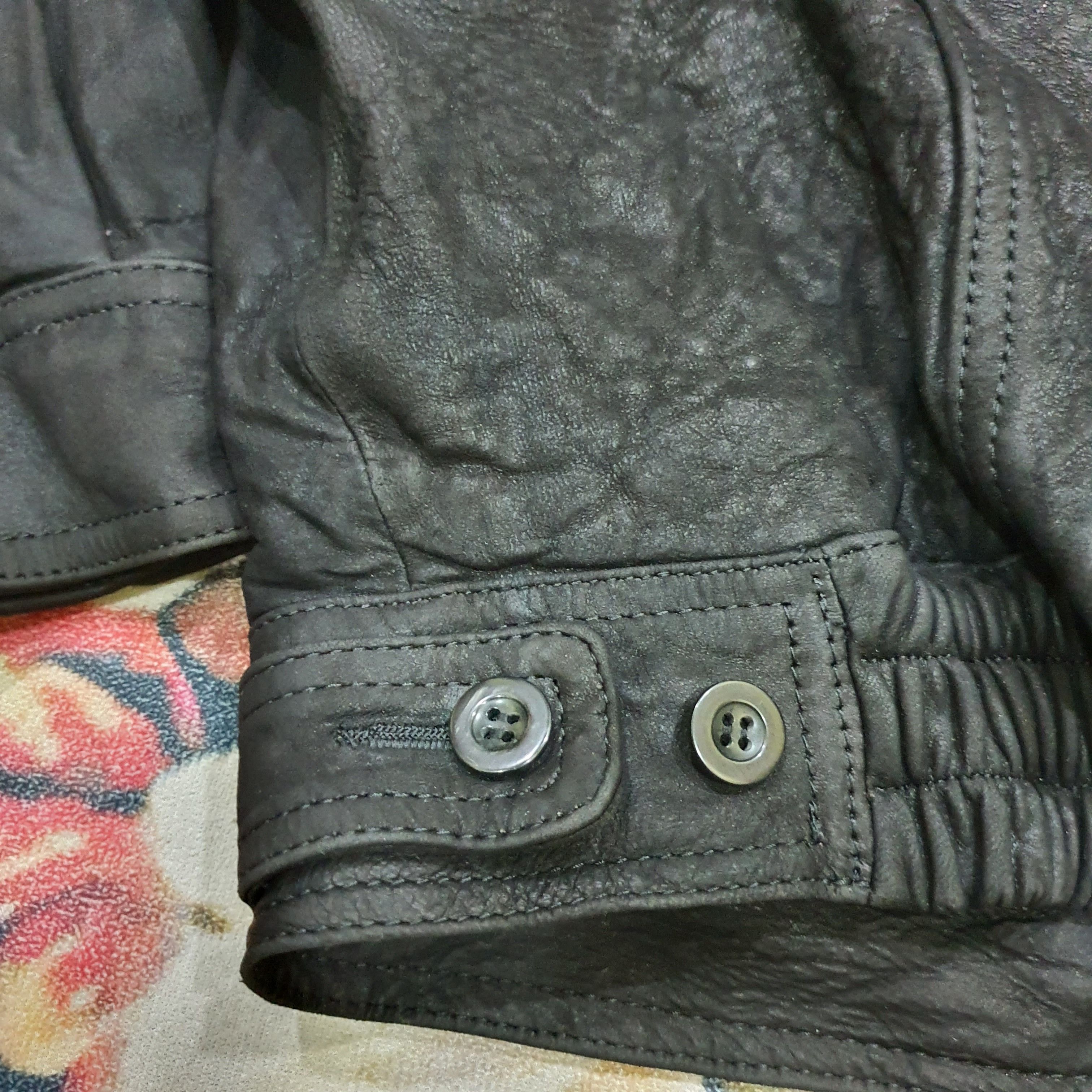 Rainbow Country vintage leather bomber jacket with white shearling Ìxi:z Size US M / EU 48-50 / 2 - 14 Thumbnail