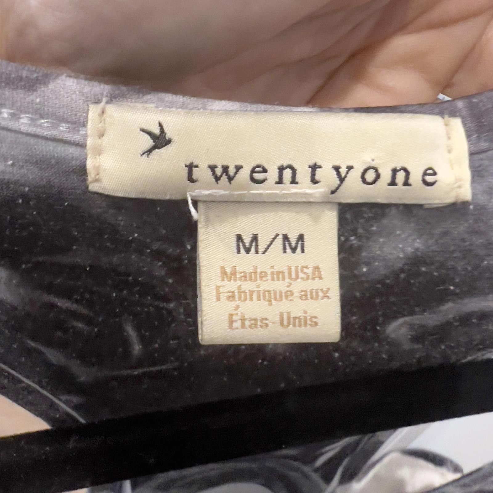 Other twentyone Women's Ruffled Black and White Tank Top, Size M Size M / US 6-8 / IT 42-44 - 3 Thumbnail