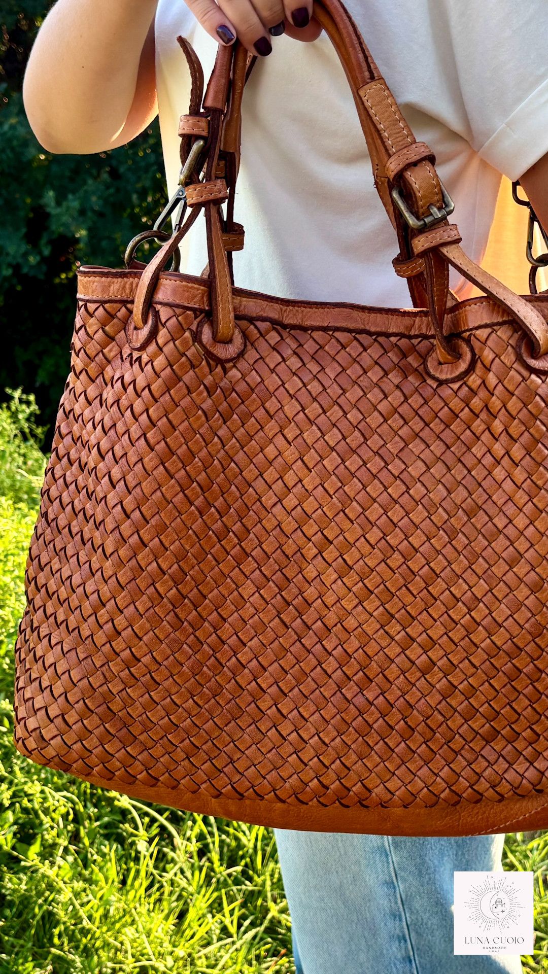Vera Pelle Italian Handwoven Leather Bag Soft Hobo Tote for Women Size ONE SIZE - 2 Thumbnail