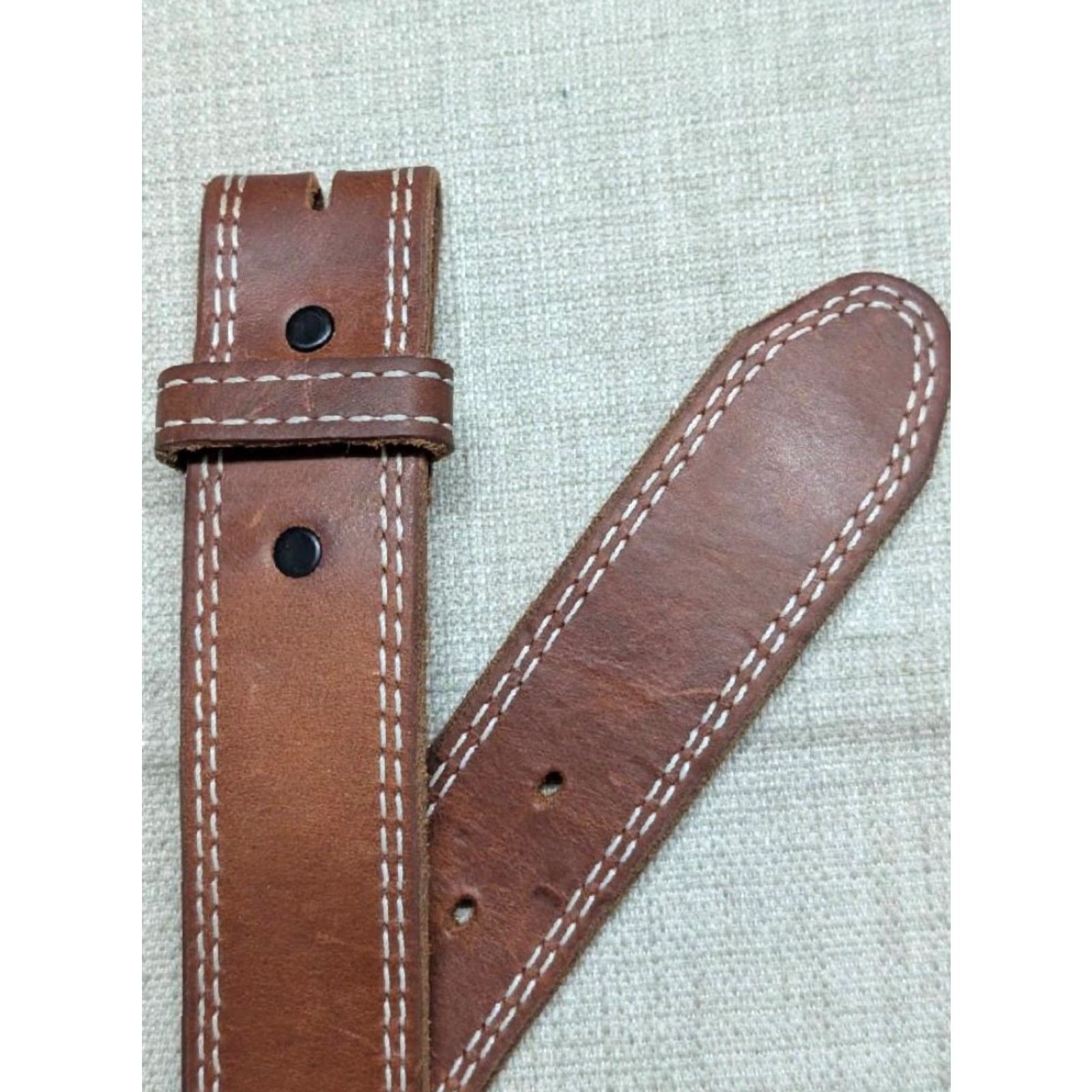 Vintage VINTAGE WESTERN Belt 1-1/2" Brown Cowhide Leather USA Made belt 36 Men Stitched Buckle Hank’s style Size 36 - 2 Thumbnail