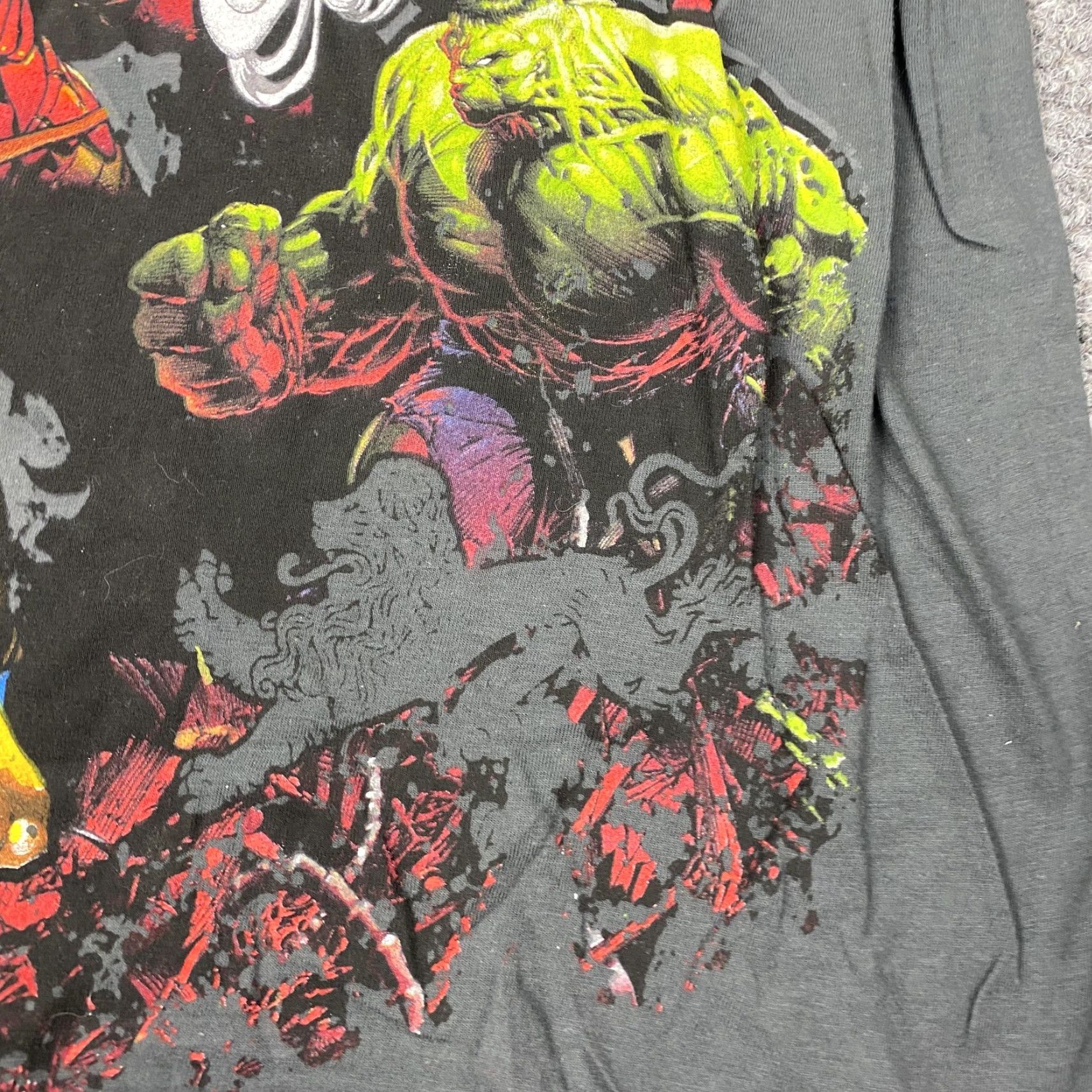 Vintage VINTAGE Marvel Shirt Mens Small Gray Graphic Avengers Spider-Man Hulk Iron Man 90s Mens Size S Size US S / EU 44-46 / 1 - 3 Thumbnail