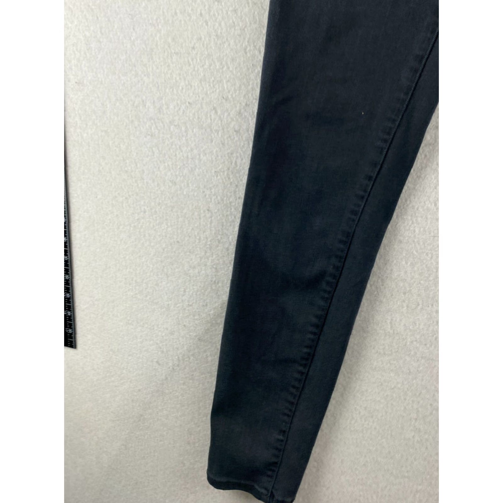 Madewell Madewell Jeans Womens 24 Black High-Rise Skinny Dark Wash Stretch Denim Pants - 5-Pocket Design Menstrual? Size 42" / US 20 - 4 Thumbnail