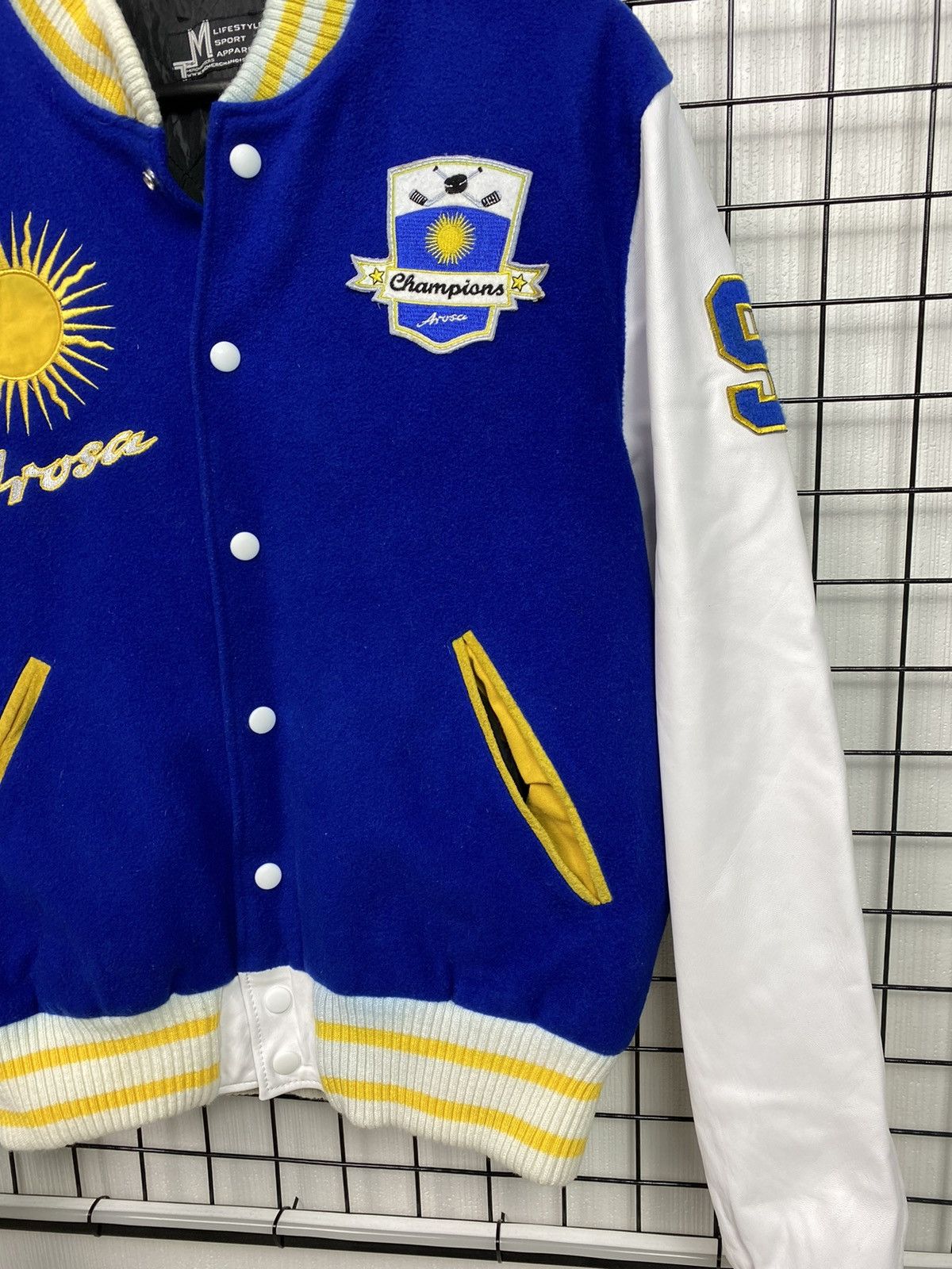 NHL EHC AROSA HOCKEY VARSITY JACKET Bomber OCHSNER SIZE S Size US S / EU 44-46 / 1 - 6 Thumbnail