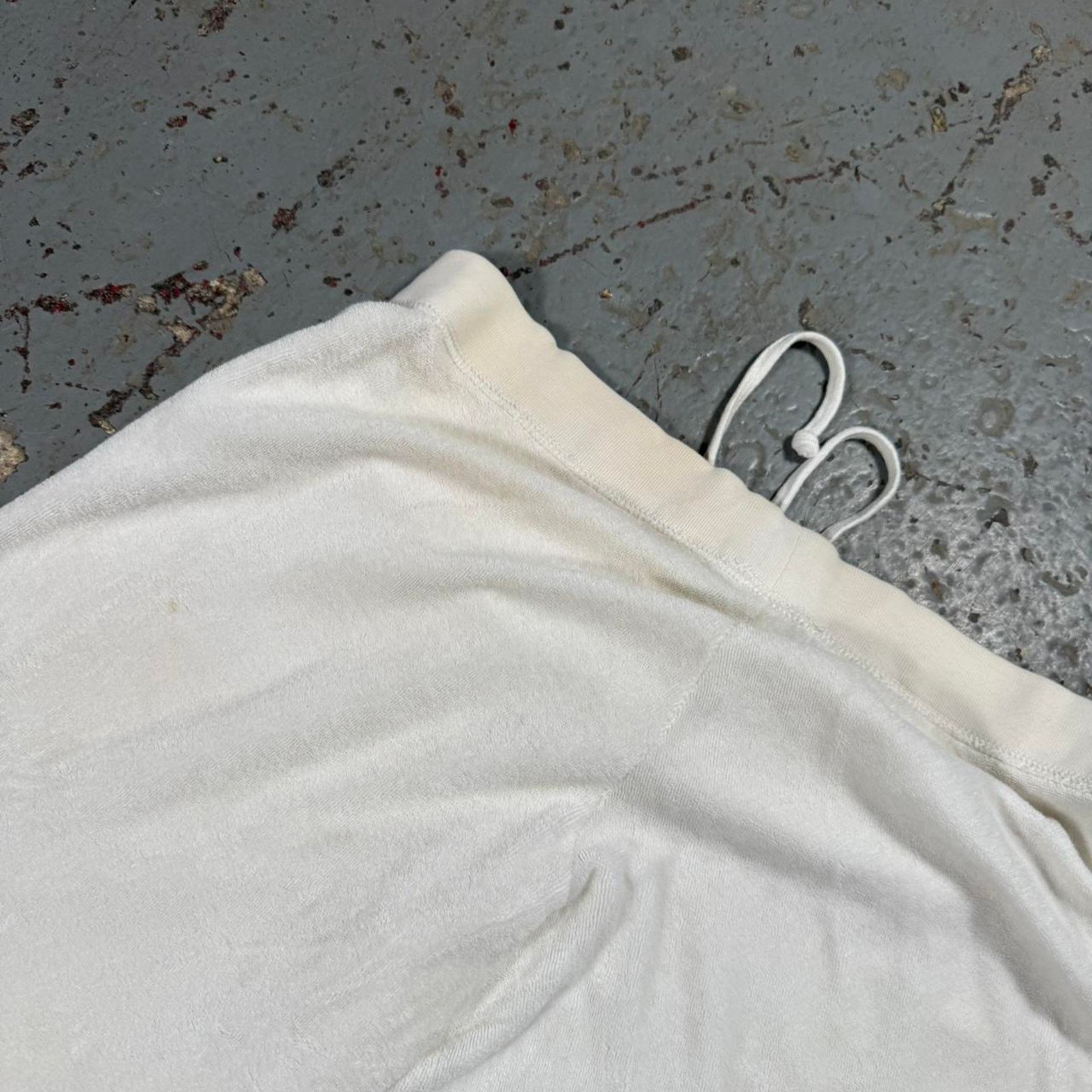 Juicy Couture White juicy couture velvet sweatpants Size 30" / US 8 / IT 44 - 5 Thumbnail
