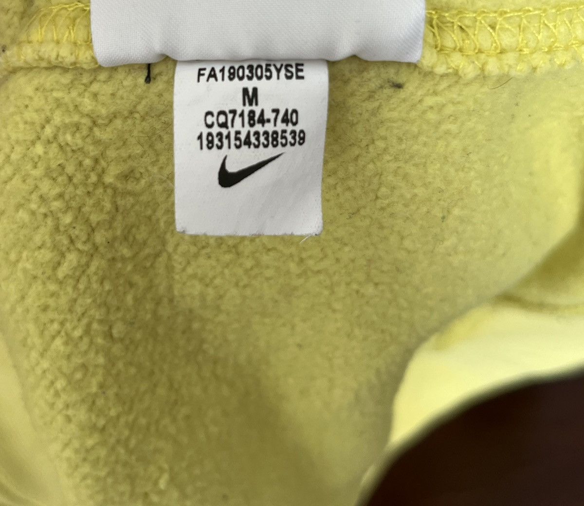 Nickelodeon × Nike Nike Kyrie Irving X SpongeBob Hoodie Sweatshirt Size Medium Size US M / EU 48-50 / 2 - 8 Thumbnail