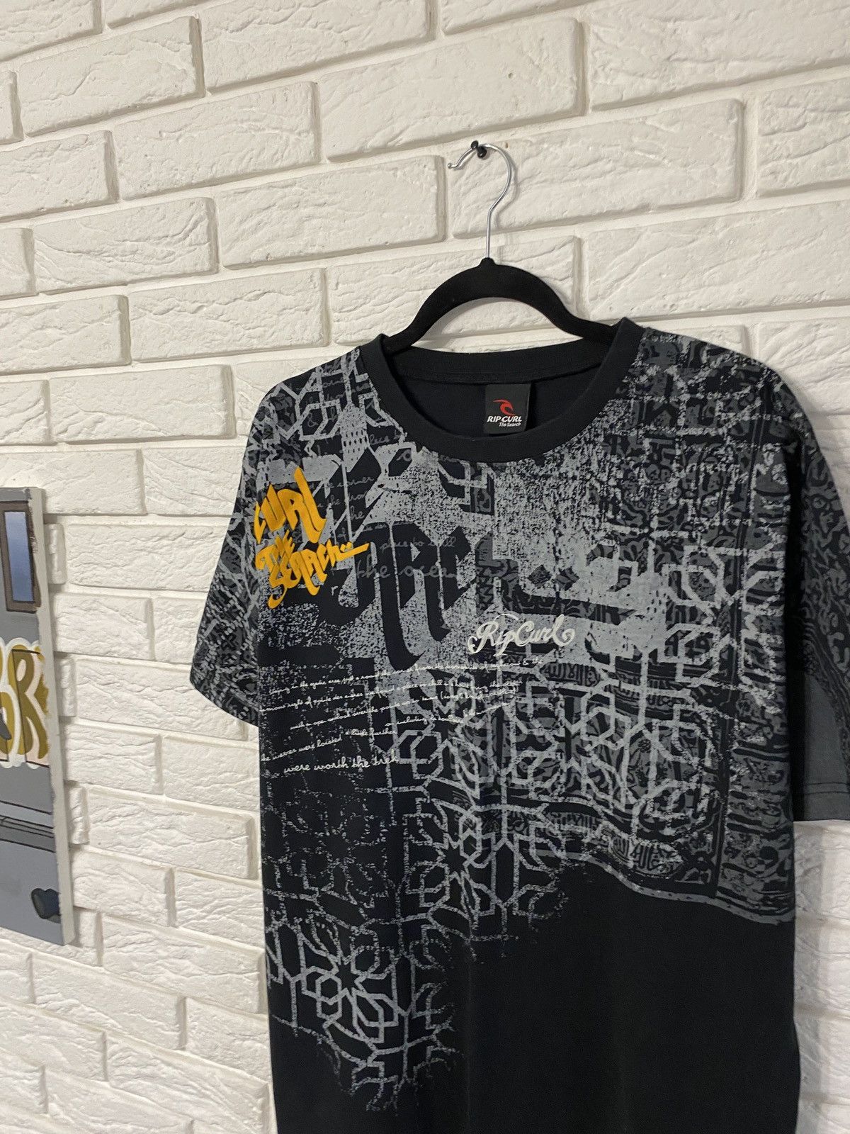 Rip Curl × Vintage Vintage Ripcurl Surfboards The Search T-shirt Size US XL / EU 56 / 4 - 2 Thumbnail