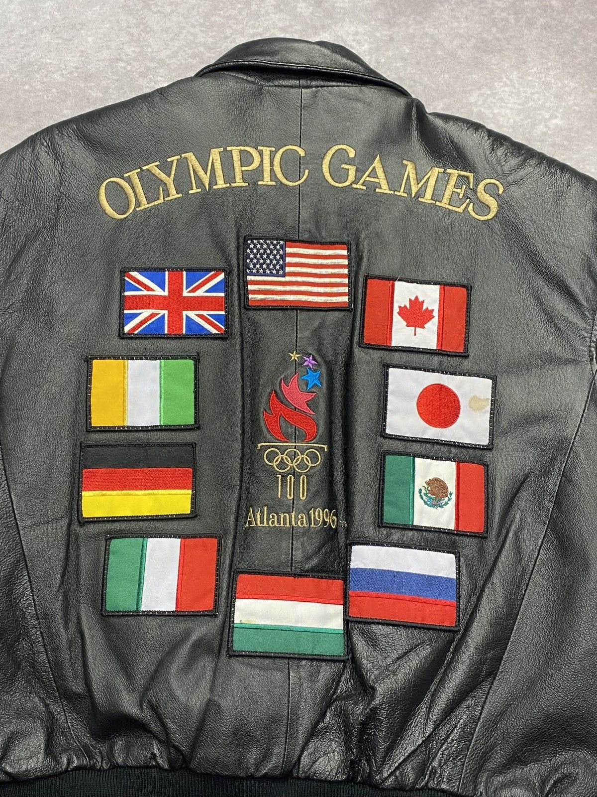 Vintage 1996 Vintage American Toons Atlanta Olympics Leather Jacket Size US L / EU 52-54 / 3 - 6 Thumbnail
