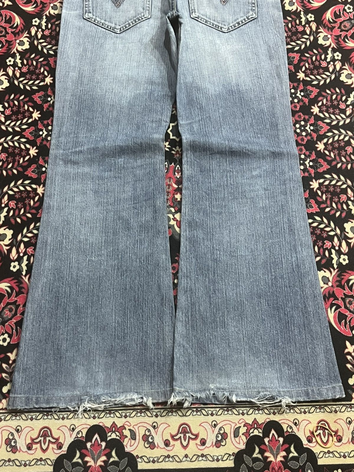 Levi's Vintage Y2K Levi’s Blue Washed Distressed Flare Jeans Size 32" / US 10 / IT 46 - 10 Thumbnail