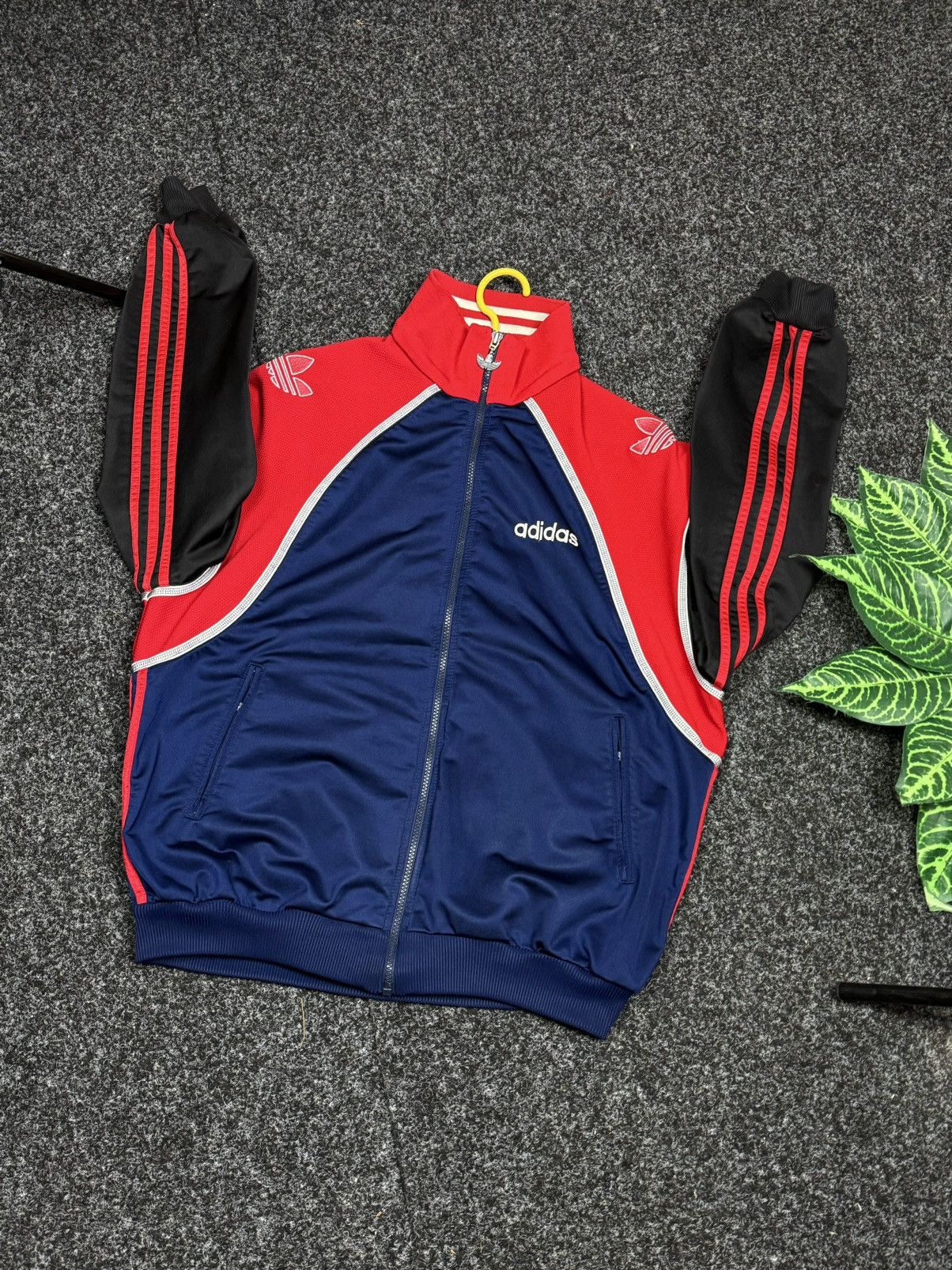 Adidas × Vintage Adidas Big Logo zip 80s Rare vintage size L Size US L / EU 52-54 / 3 - 3 Thumbnail