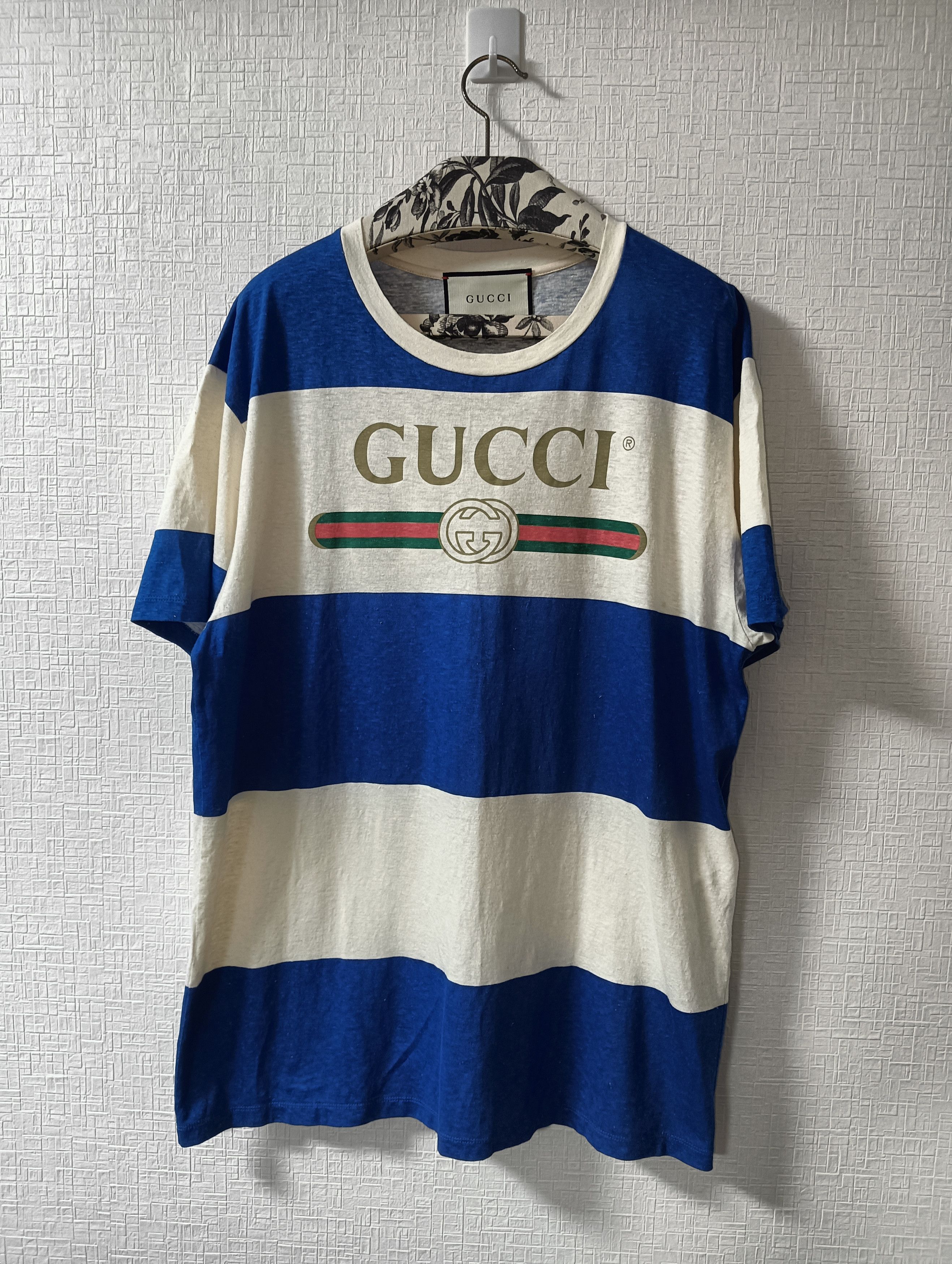 Block Stripe Logo Tee
