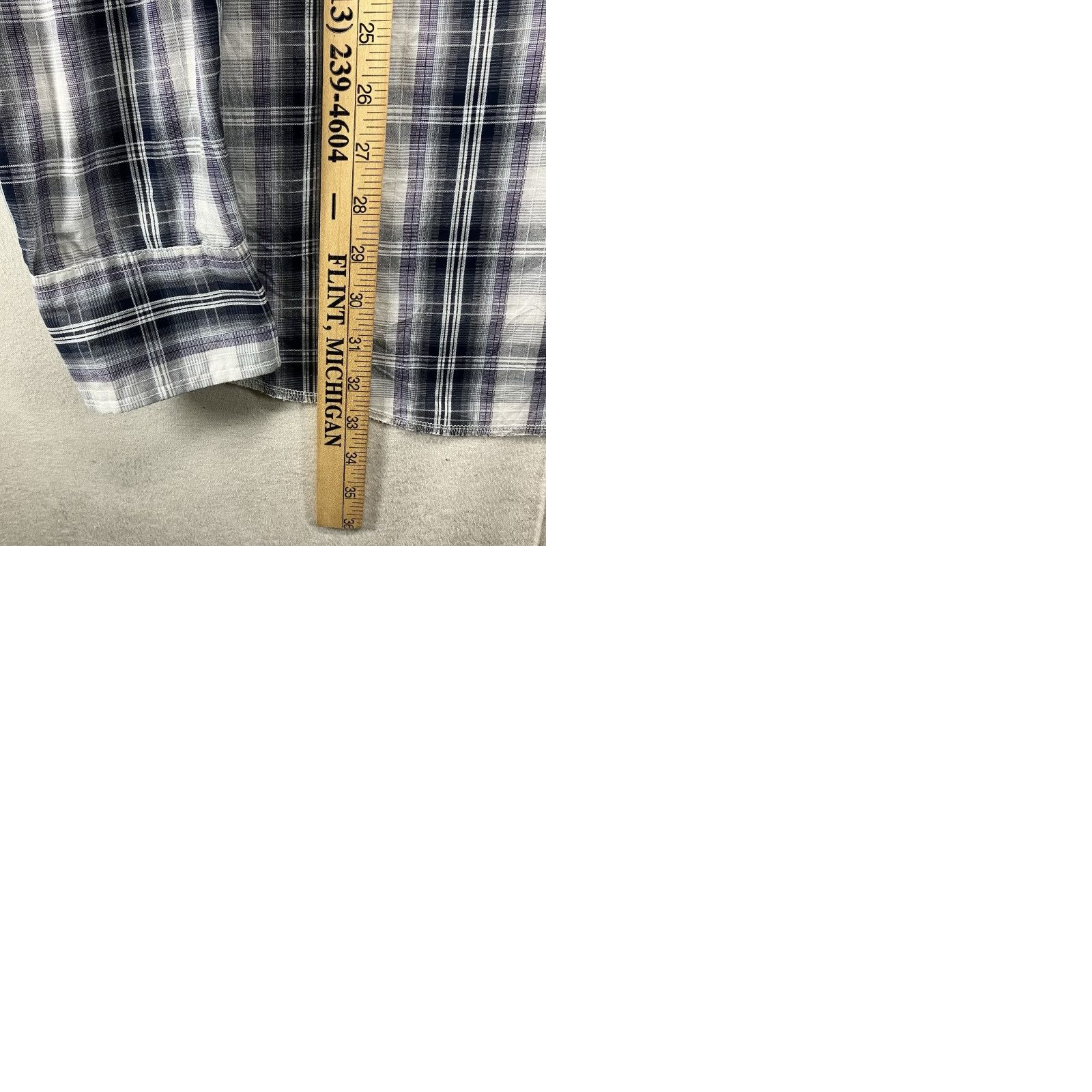 Wrangler VINTAGE Wrangler Western Shirt XL Light Purple Plaid Pearl Snap Cowboy Rodeo Mens EUC Shirt Size US XL / EU 56 / 4 - 10 Thumbnail