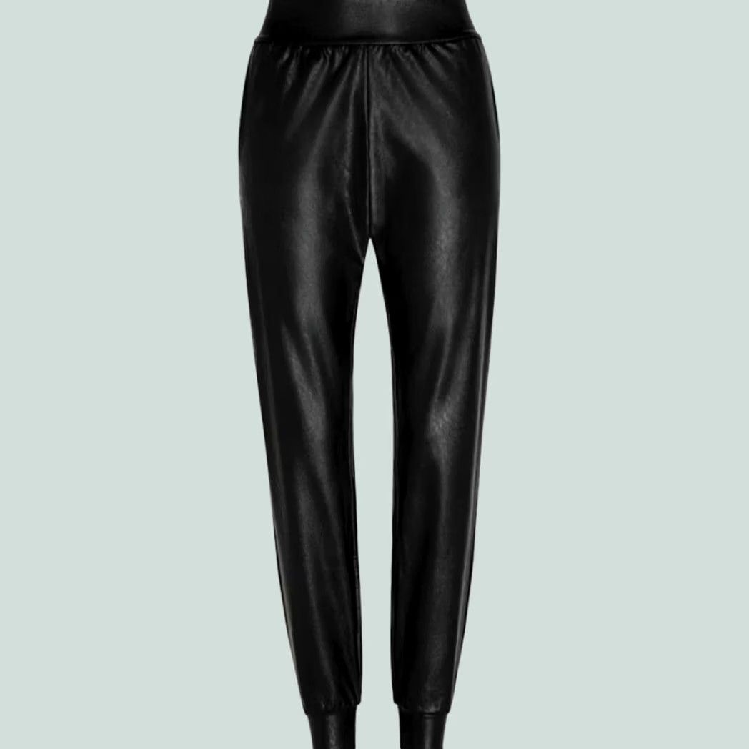 Commando VINTAGE COMMANDO BLACK FAUX LEATHER JOGGERS PANTS WOMENS S PULL ON Jeans/ pants? Size 28" / US 6 / IT 42 - 1 Thumbnail