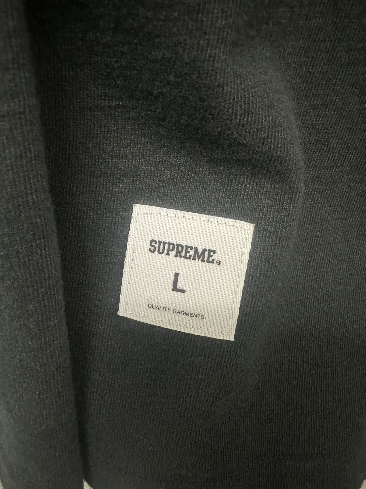 Supreme Supreme Digi S/S Top Fw23 Size US L / EU 52-54 / 3 - 2 Thumbnail