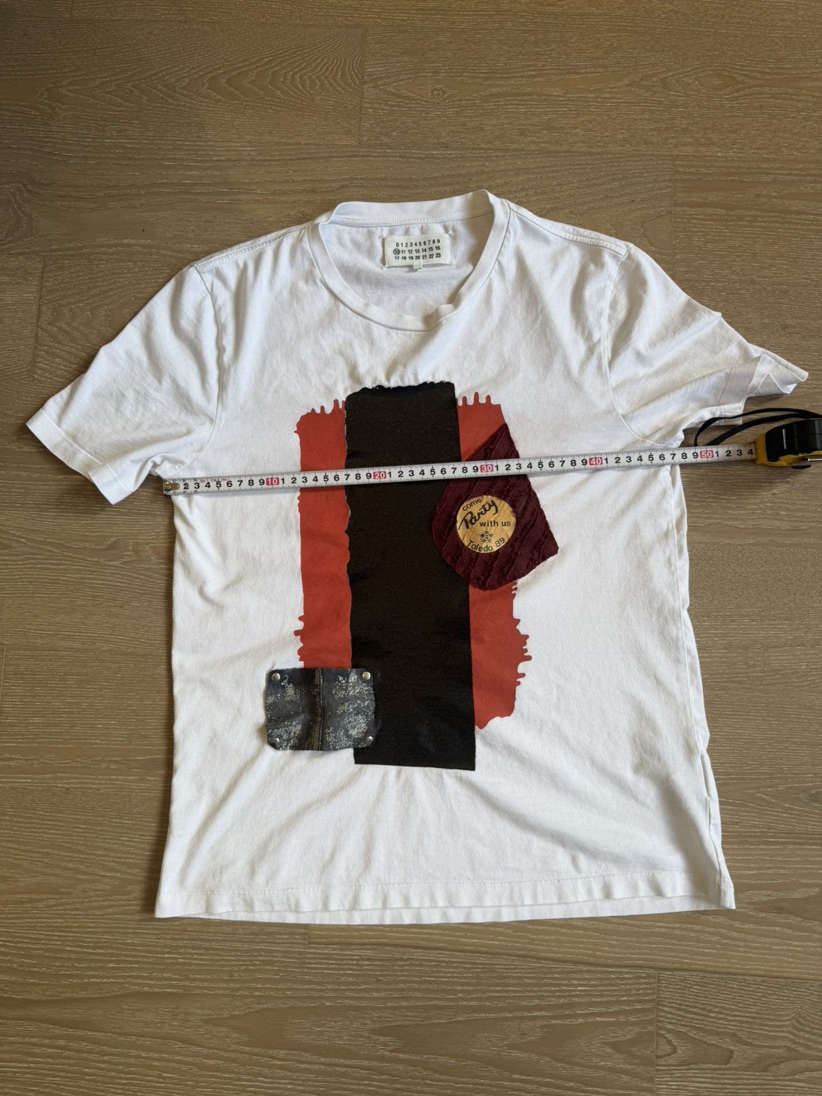Maison Margiela Sz 48 Maison Margiela 16SS Come Party With Us Tee Archive Size US M / EU 48-50 / 2 - 3 Thumbnail