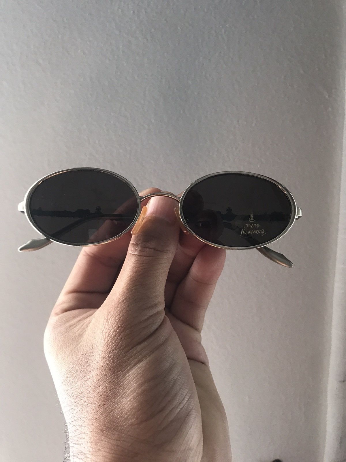 VIVIENNE WESTWOOD Sunglasses
