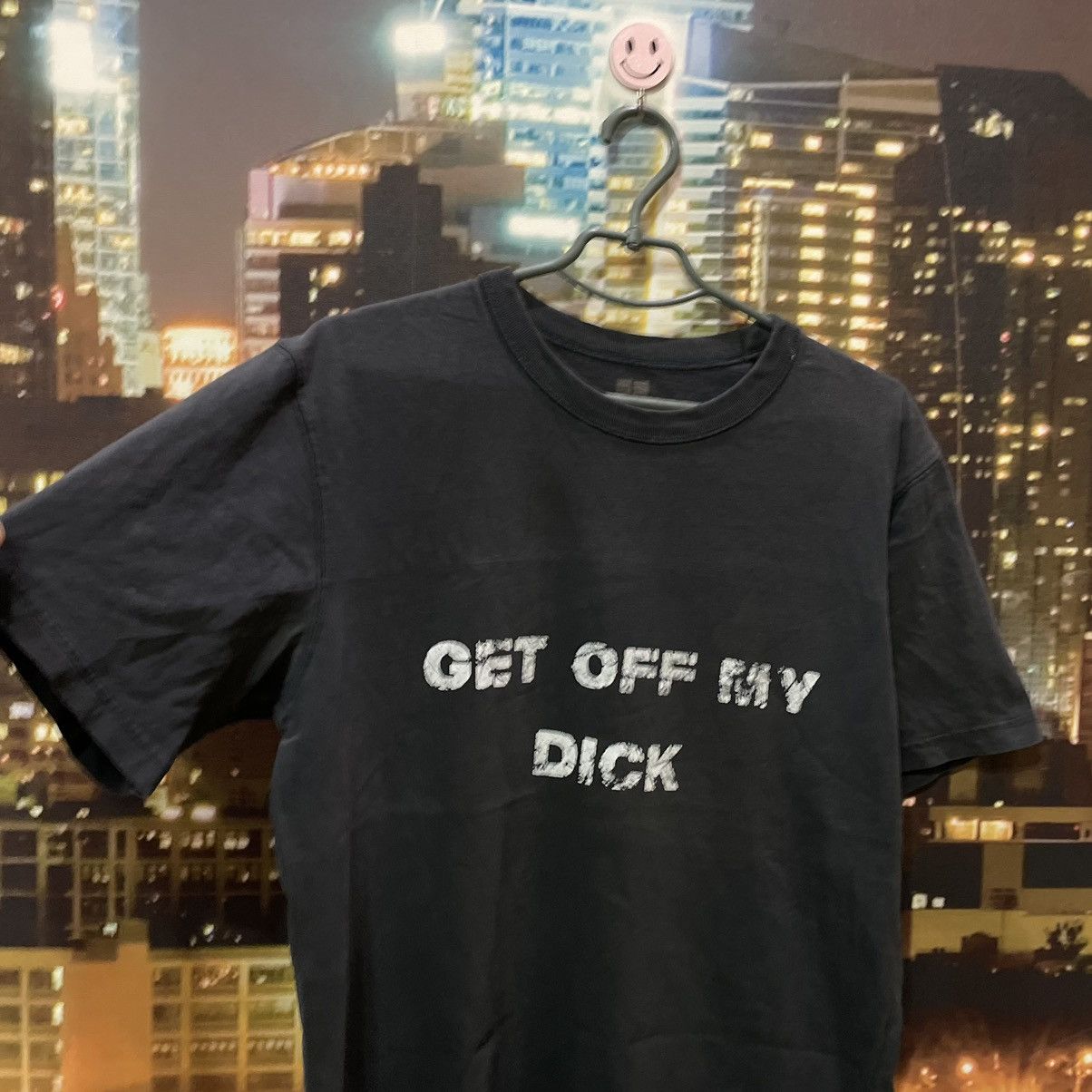 Band Tees VINTAGE Y2K BLACK TEE GET OFF MY DICK PENIS FUNNY PORNO Size US M / EU 48-50 / 2 - 3 Thumbnail