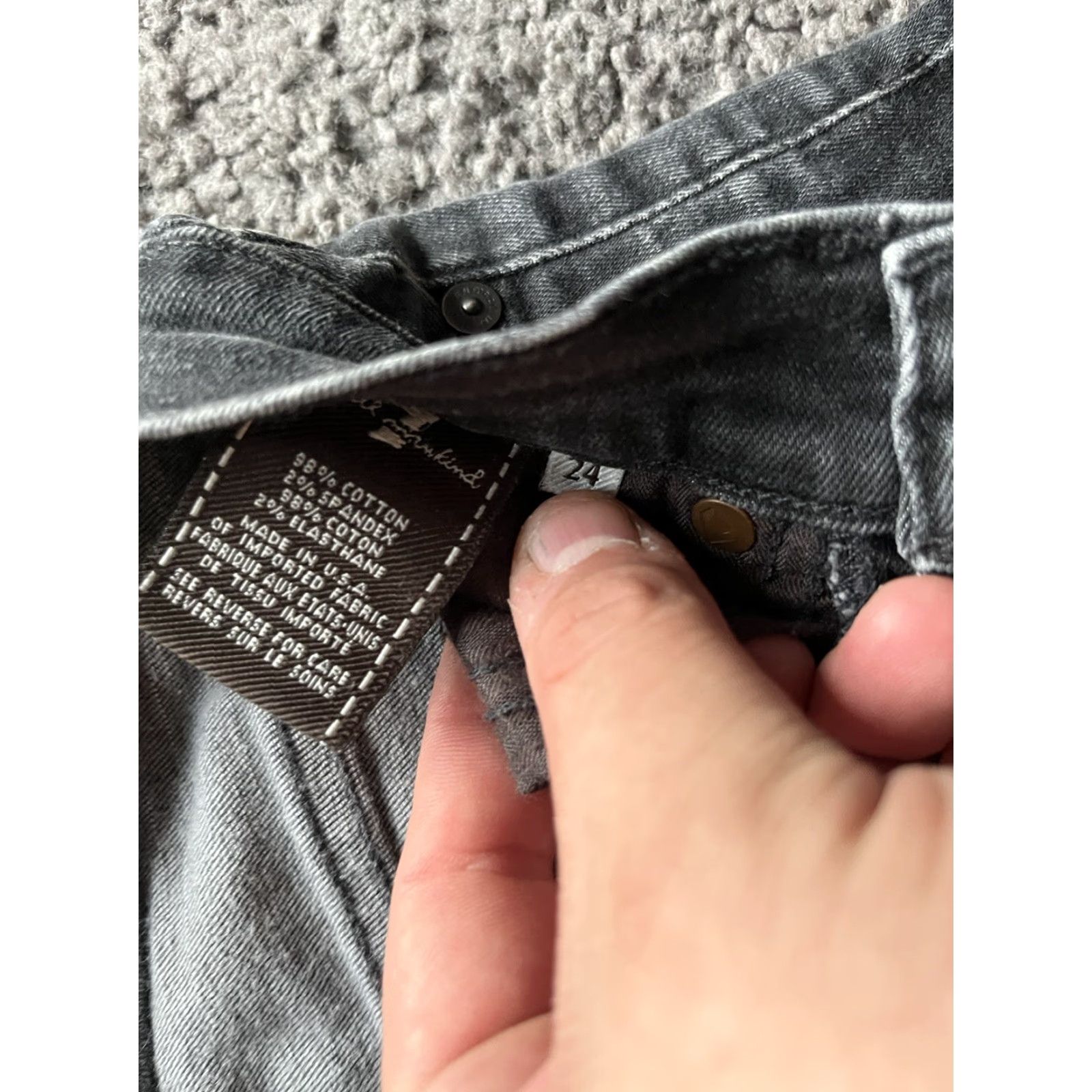 7 For All Mankind 7 For All Mankind Roxanne Jeans Skinny Black Wash Distressed Woman 24 Inseam 32 Color Black Size 24 Womens Size ONE SIZE - 7 Thumbnail