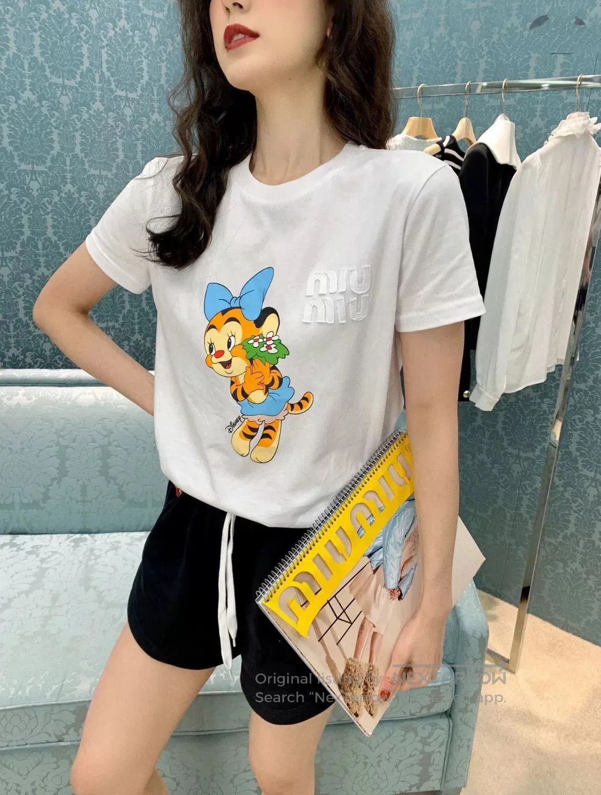Miu Miu Miu Miu Disney Blue Short-Sleeve T-Shirt. Size M / US 6-8 / IT 42-44 - 1 Thumbnail