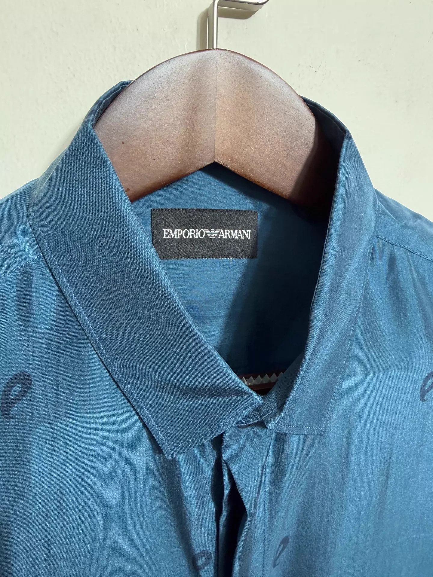 Emporio Armani Emporio Armani Morandi Silk Slim LS Shirt 40 Size US M / EU 48-50 / 2 - 3 Thumbnail