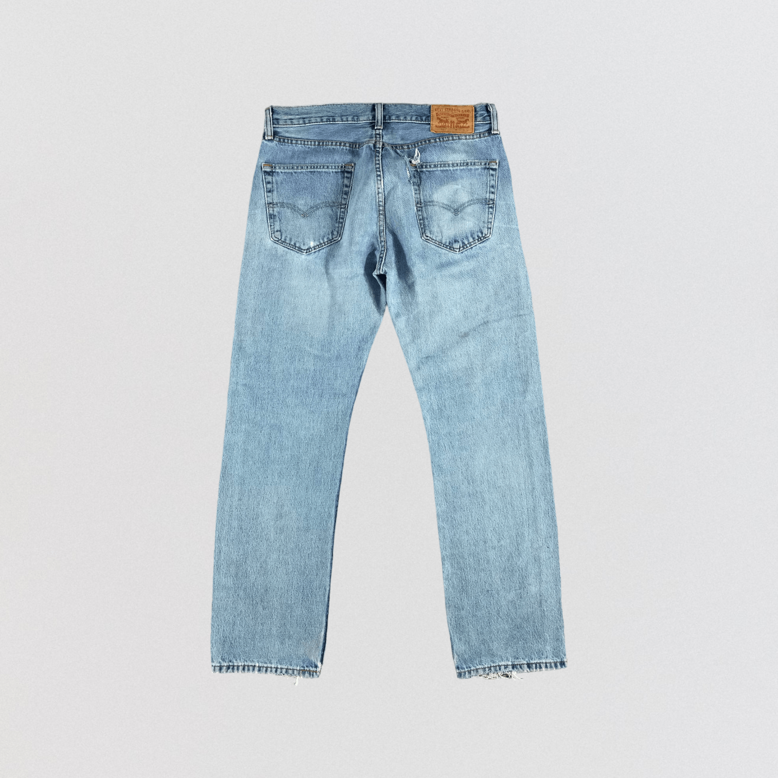 Levi's × Vintage Vintage Light Wash Levis 505 Jeans-JM2564 Size US 35 - 2 Thumbnail