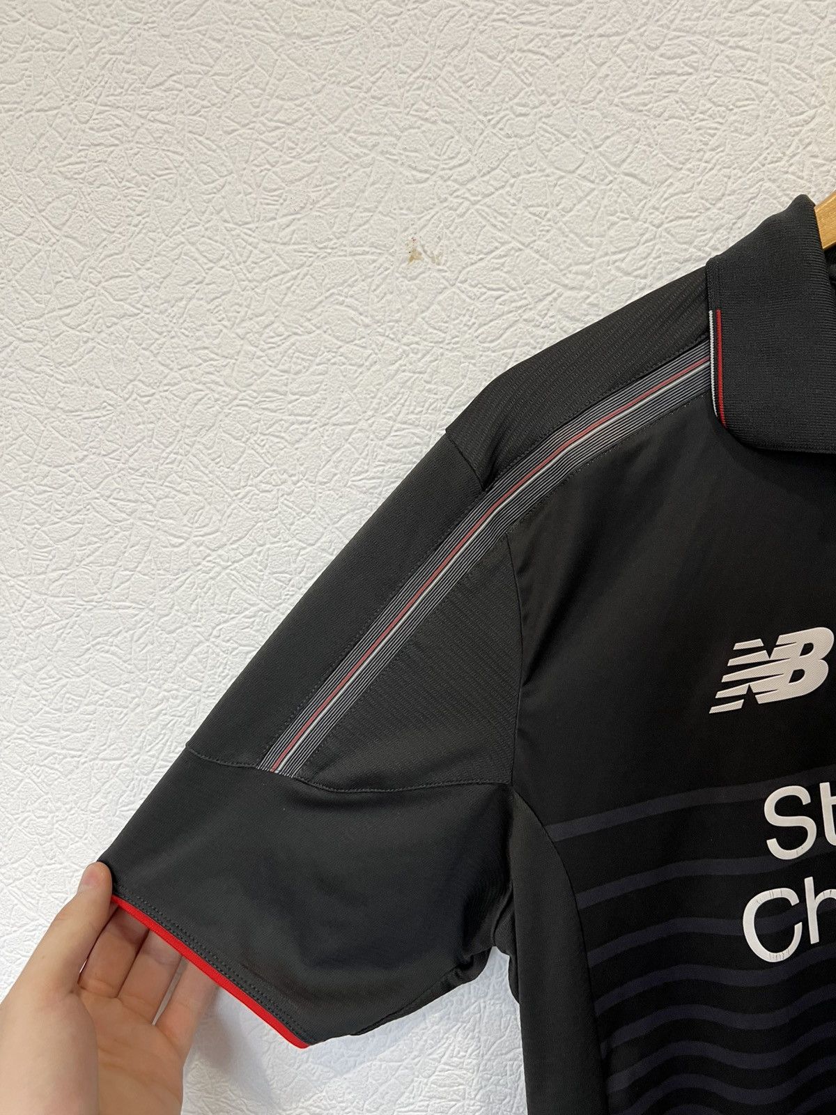 New Balance Liverpool New Balance 2015/2016 Third Kit Soccer Jersey Size US L / EU 52-54 / 3 - 4 Thumbnail
