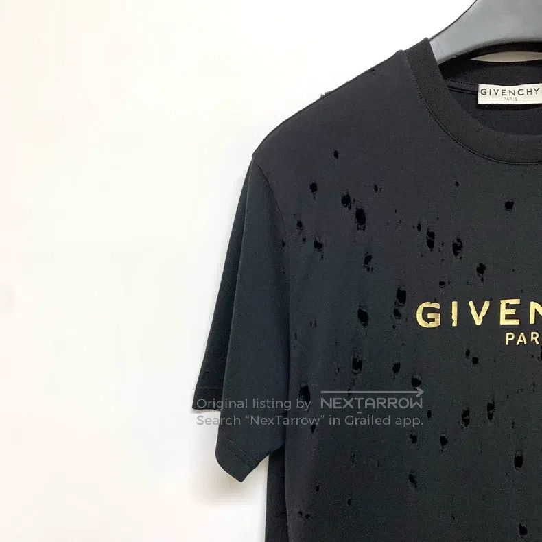 Givenchy Givenchy Golden Hole Short Sleeve Size S Black Size US S / EU 44-46 / 1 - 5 Thumbnail