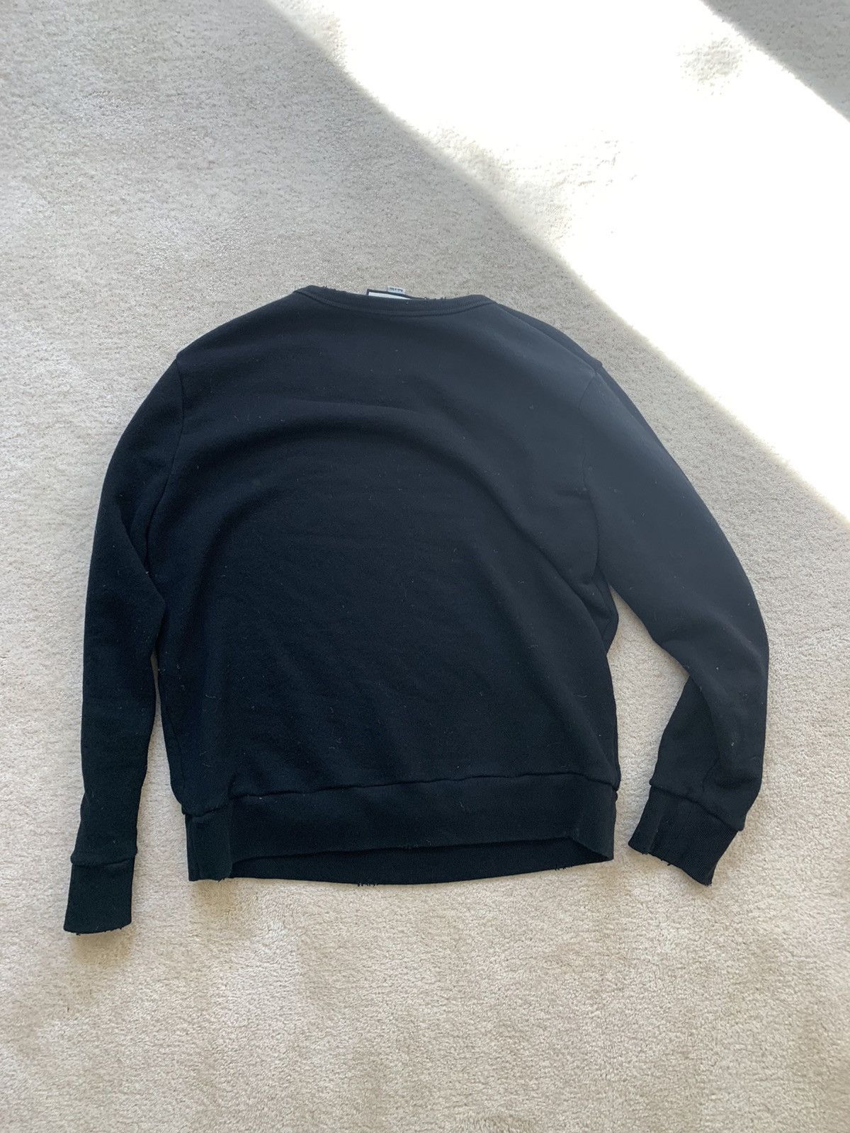 Gucci Black Distressed Gucci Logo Sweatshirt Size US L / EU 52-54 / 3 - 14 Thumbnail