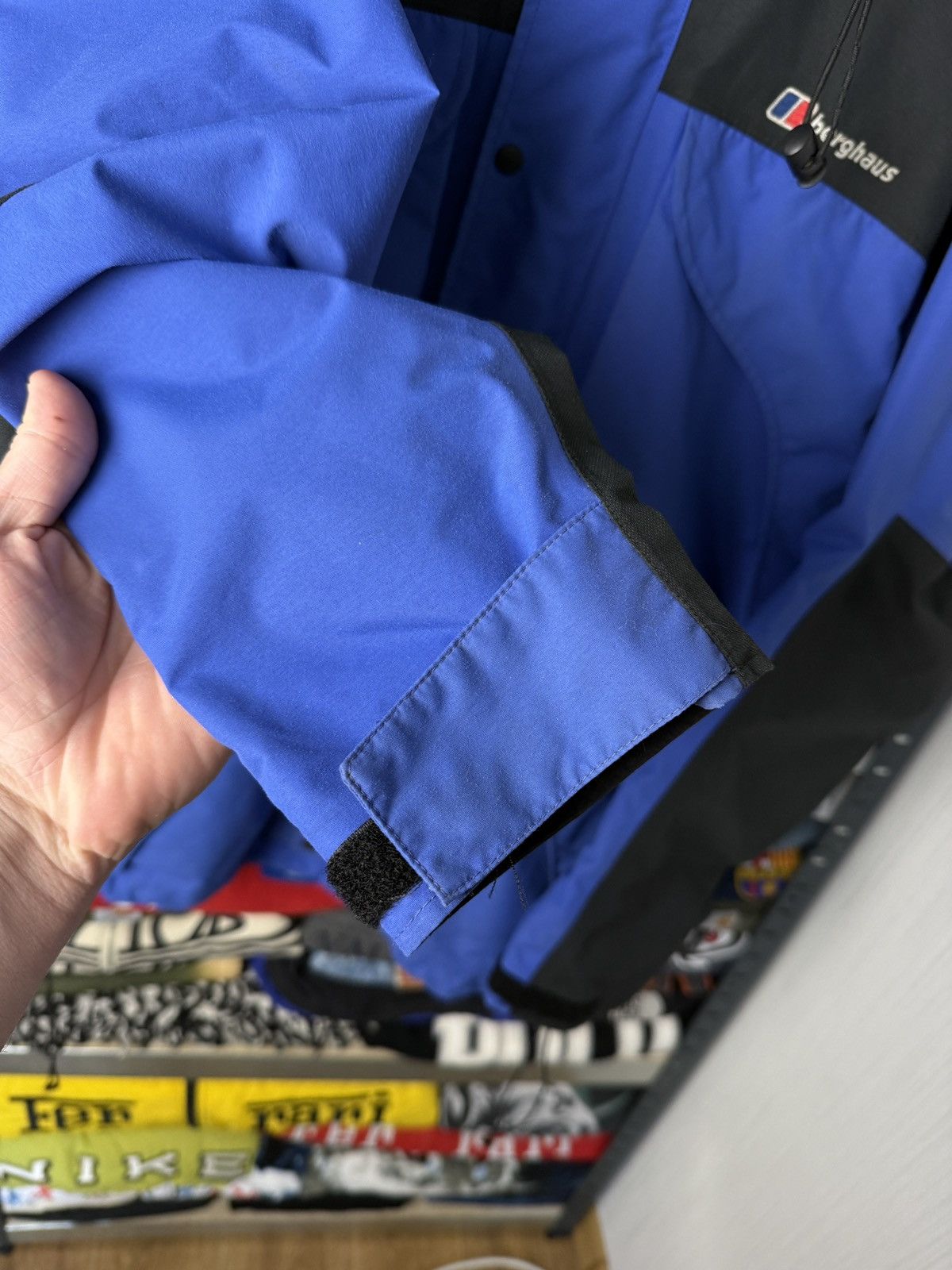 Berghaus Vintage Berghaus Mera Peak Trango Extrem Jacket 90s gore-tex Size US M / EU 48-50 / 2 - 10 Thumbnail