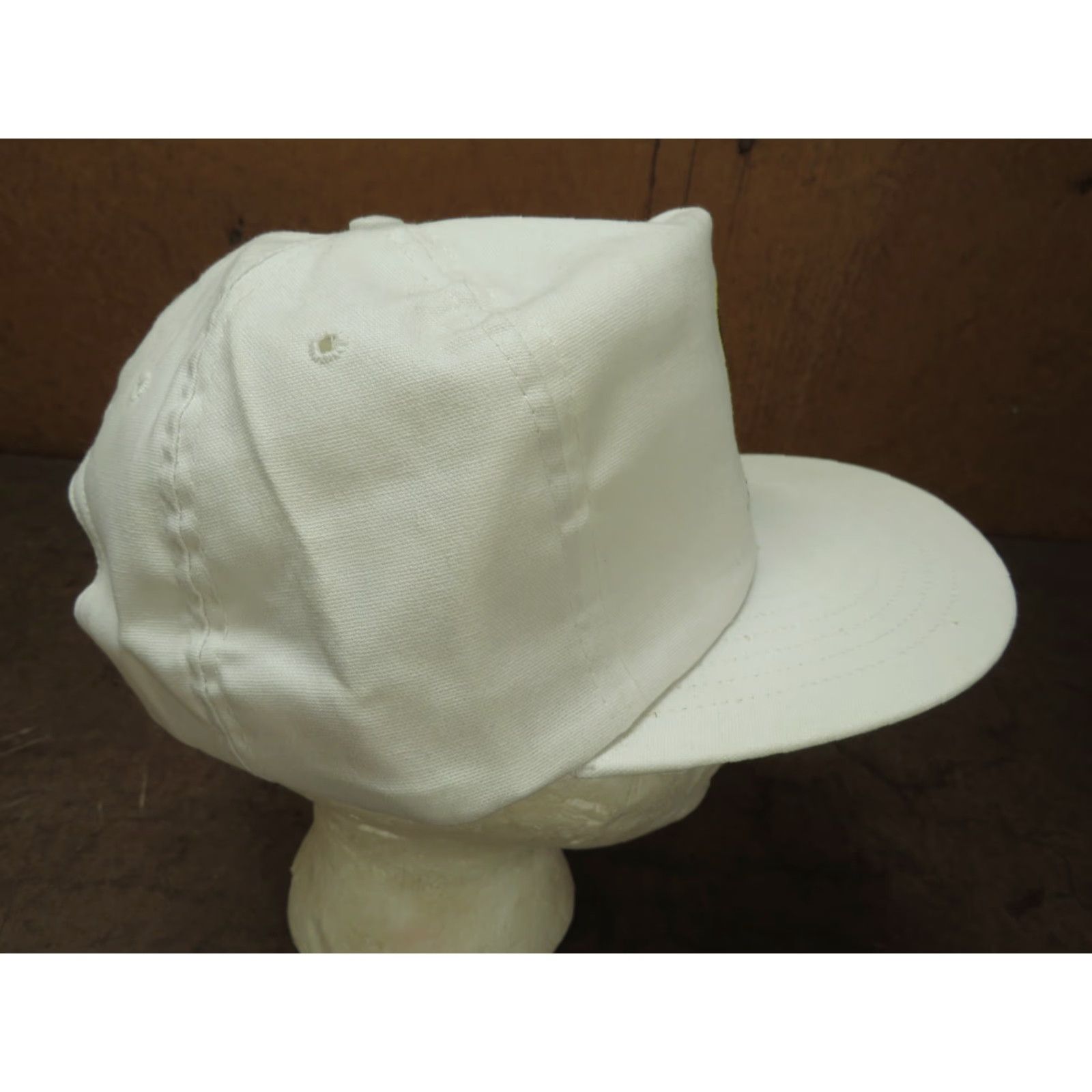 Vintage VINTAGE HaT Trucker Cap Hat JD Foundry Division Tractor White Black Green Advertising 1980s Adjustable Snapback United States Mens Womens Boys Girls Size ONE SIZE - 5 Thumbnail