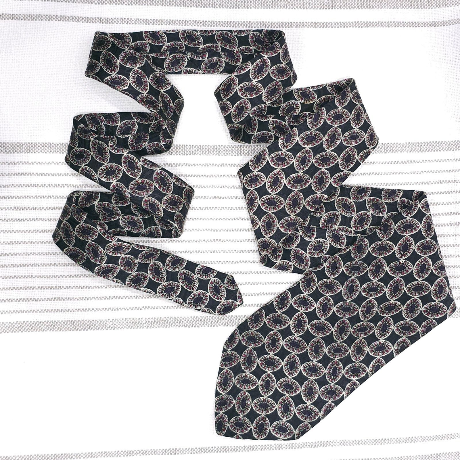 Robert Talbott VTG ROBERT TALBOTT Best of Class Silk Tie Black Geometric Size ONE SIZE - 2 Thumbnail