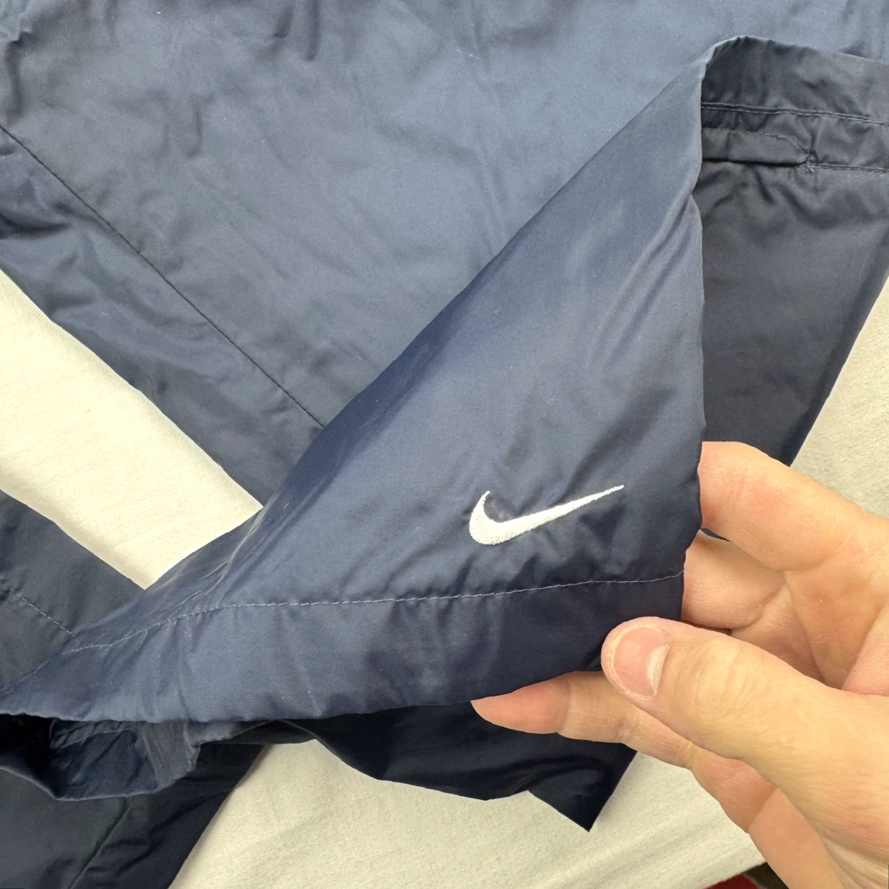 Nike VINTAGE Nike Track Pants Mens L Blue Nylon Drawstring 32in Inseam Hipster Y2K Silver Tag Sports Logo Baggy Size US 33 - 4 Thumbnail
