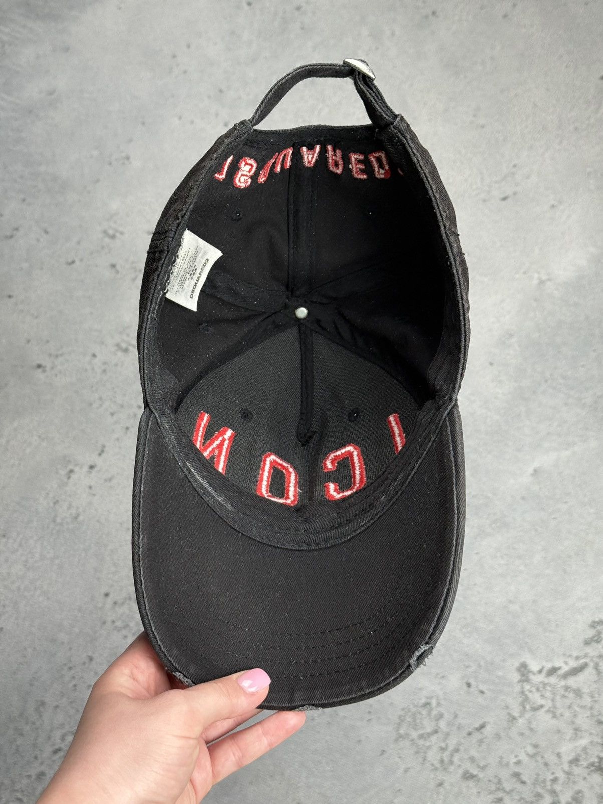 Dsquared2 Vintage Cap Dsquared2 Icon Born in Canada Faded Black Hat Size ONE SIZE - 7 Thumbnail