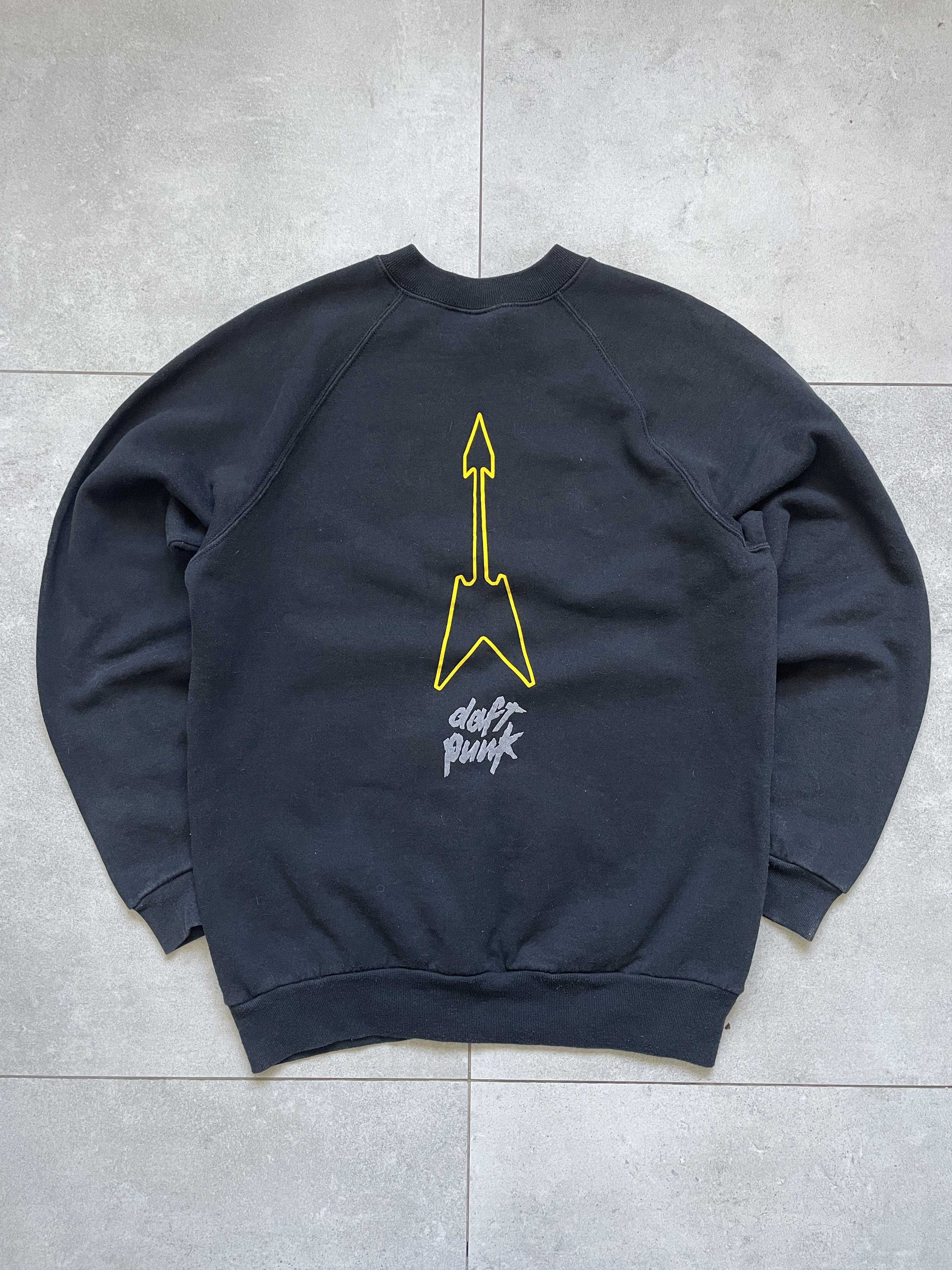 Band Tees VINTAGE Y2K 5555 INTERSTELLA DAFT PUNK ANIME PROMO CREWNECK Size US L / EU 52-54 / 3 - 2 Thumbnail