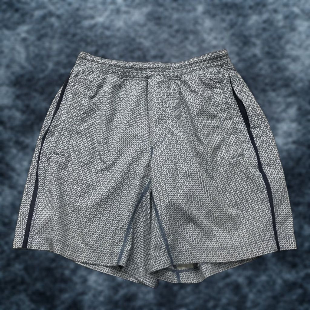 Lululemon Lululemon Shorts Mens Small Blue Abstract Pace Breaker Lined 8 Inch Performance Size US 29 - 1 Thumbnail