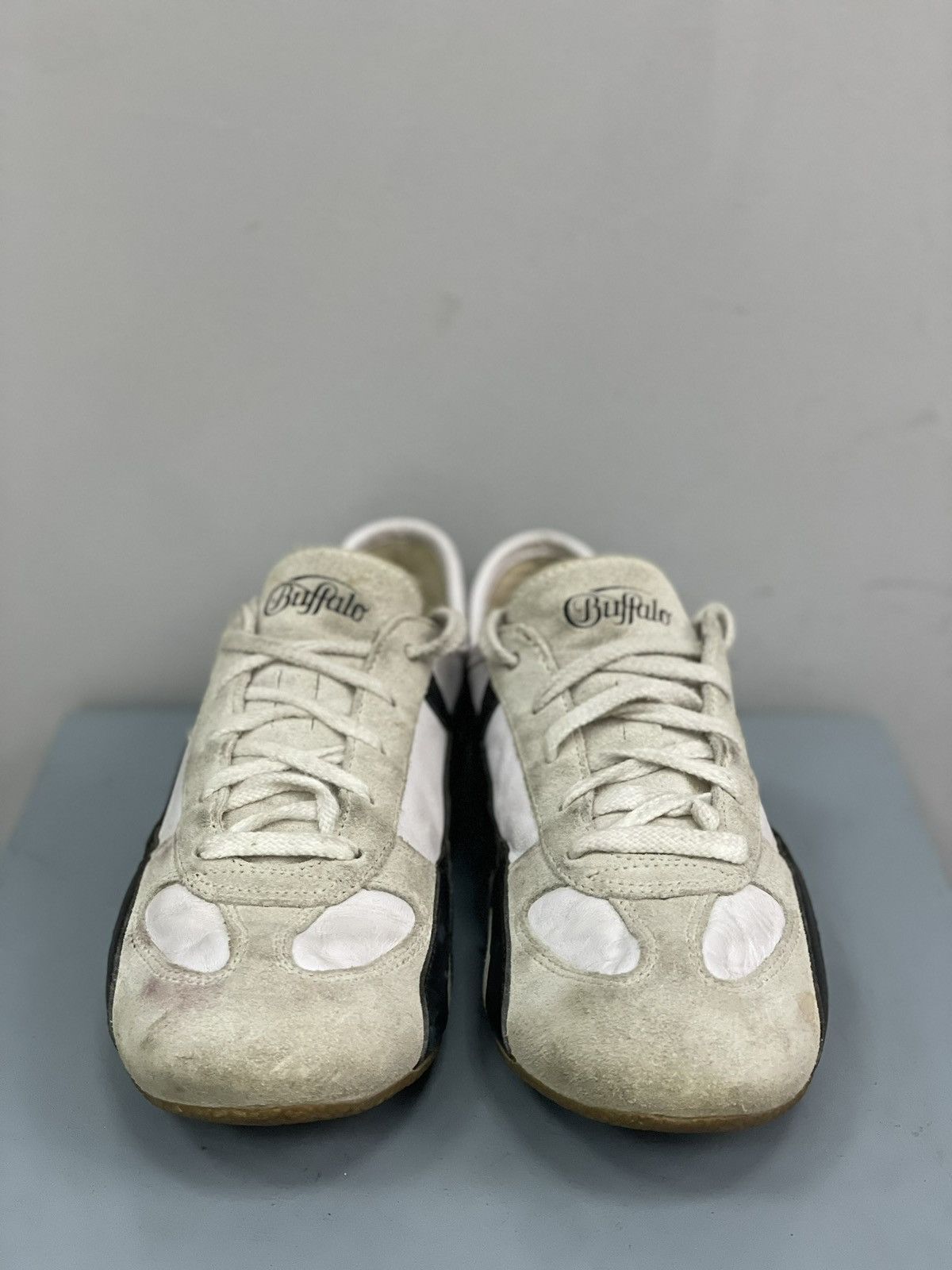 Buffalo London Vintage low sneakers Loewe style shoes trainers Size US 8 / IT 38 - 7 Thumbnail