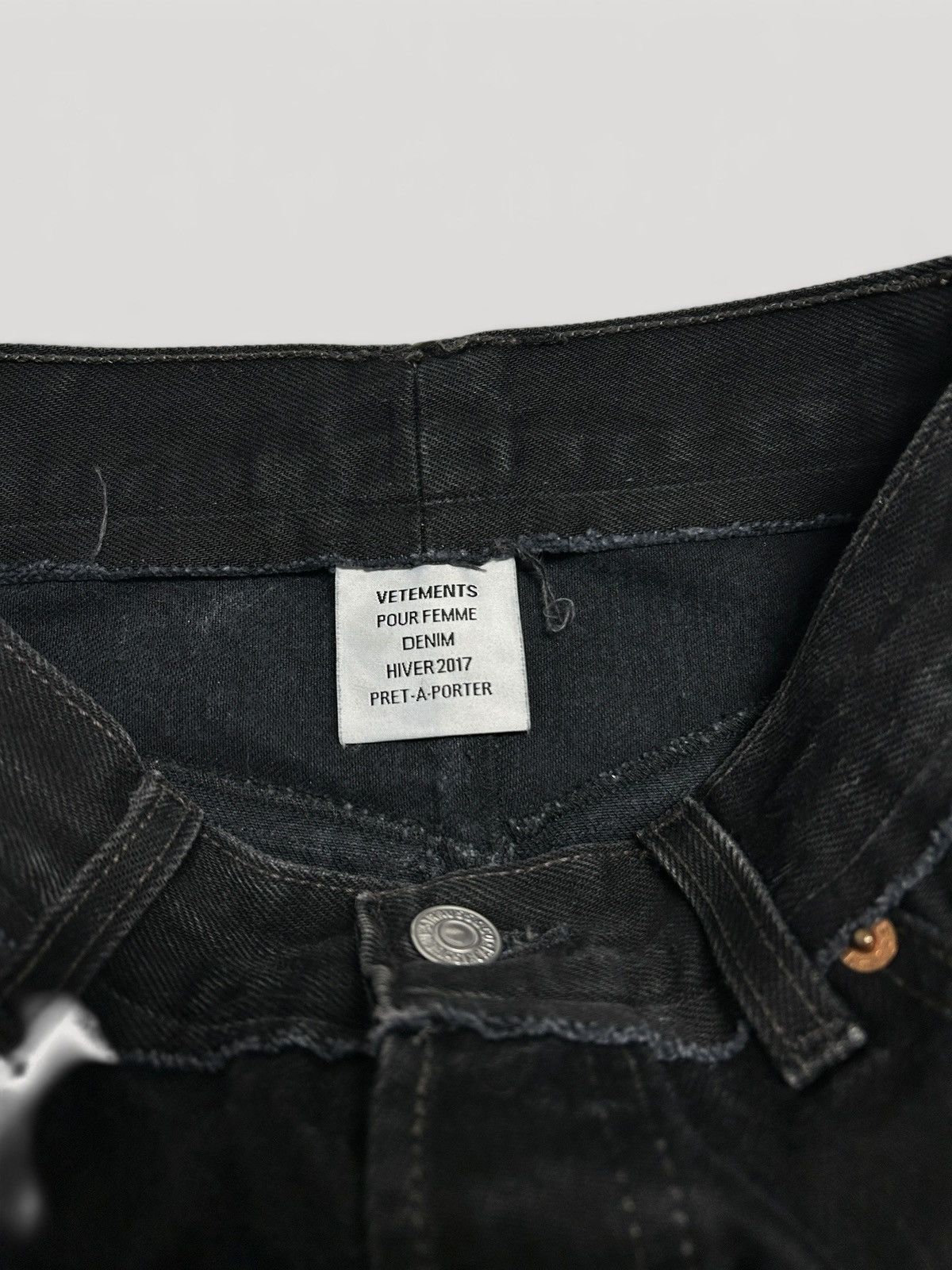 Vetements FW2017 Deconstructed Levi’s Denim Size US 26 / EU 42 - 7 Thumbnail
